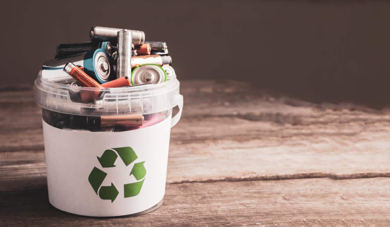 Cover Image for Umweltschutz: Akku-Recyclingquote soll auf 90% steigen