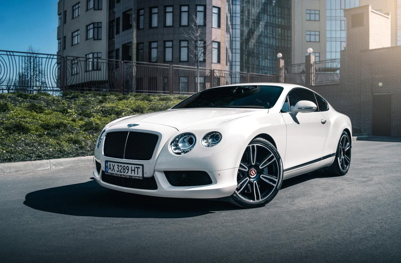Cover Image for Bentley und Lamborghini rücken noch enger an Audi