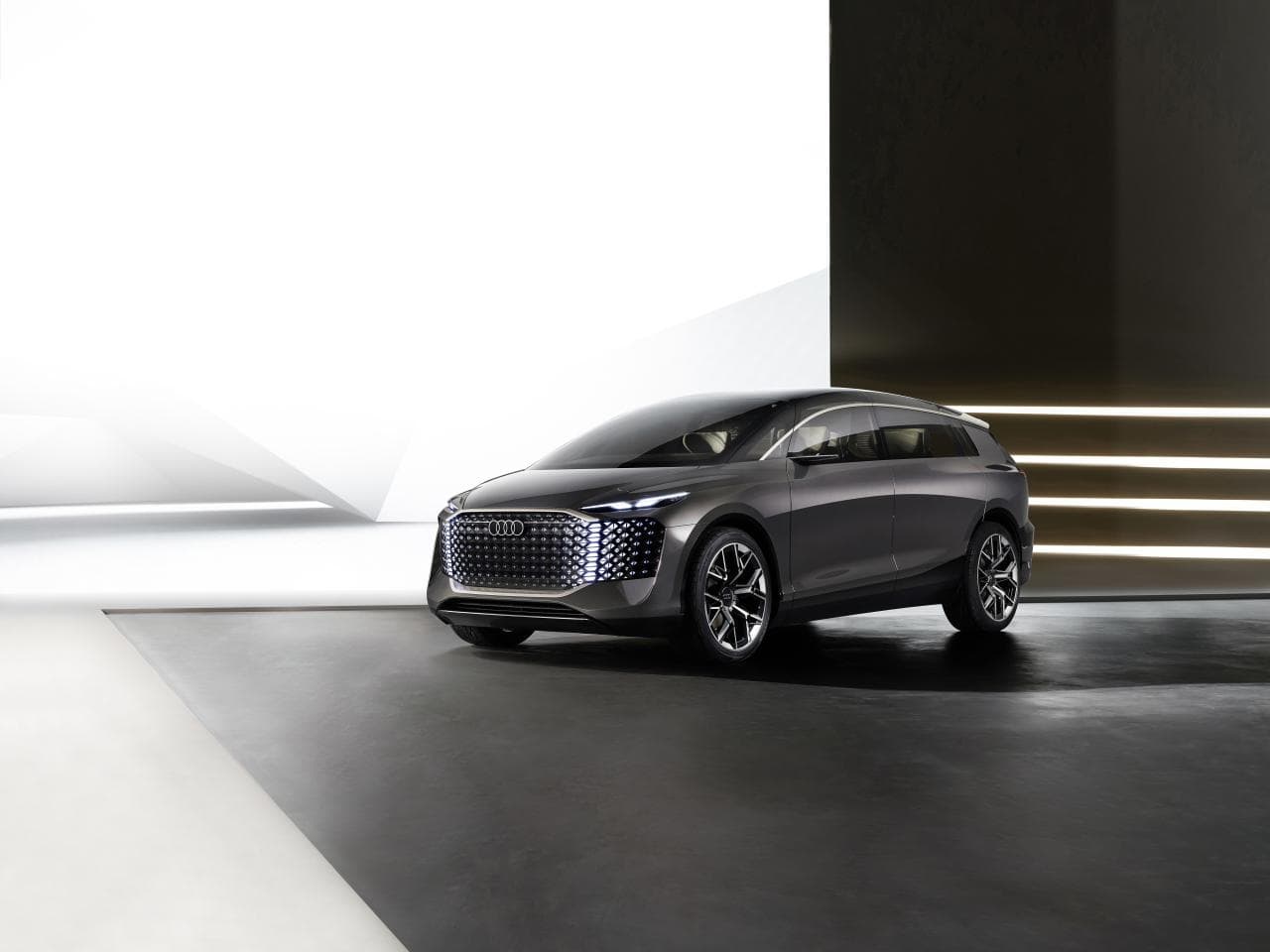 Cover Image for Weltpremiere: Audi urbansphere concept für mehr Raum im Alltag