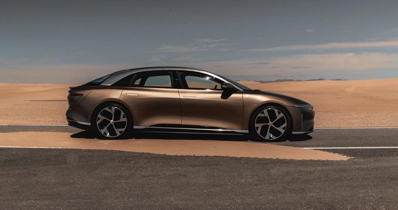 Cover Image for Lucid verkauft 100.000 Lucid Stromer auf einen Schlag!