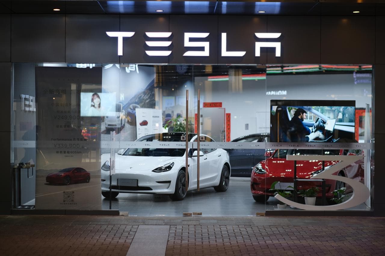 Cover Image for Tesla Giga Shanghai wird wohl 90.000 Fahrzeuge/Monat erreichen