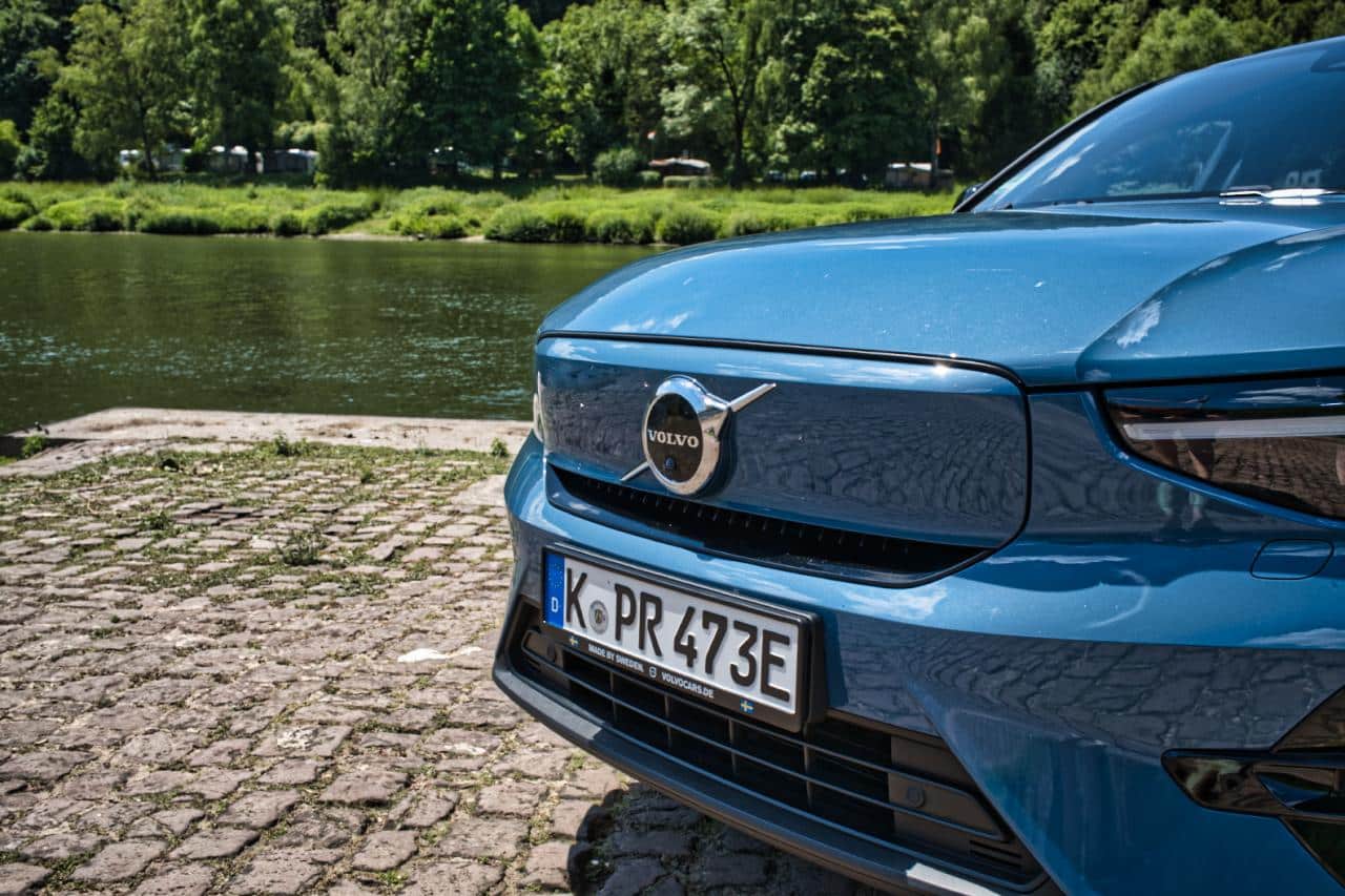 Cover Image for Volvo: „Kein Wenn und Aber“ bei Elektrifizierung von Pkw