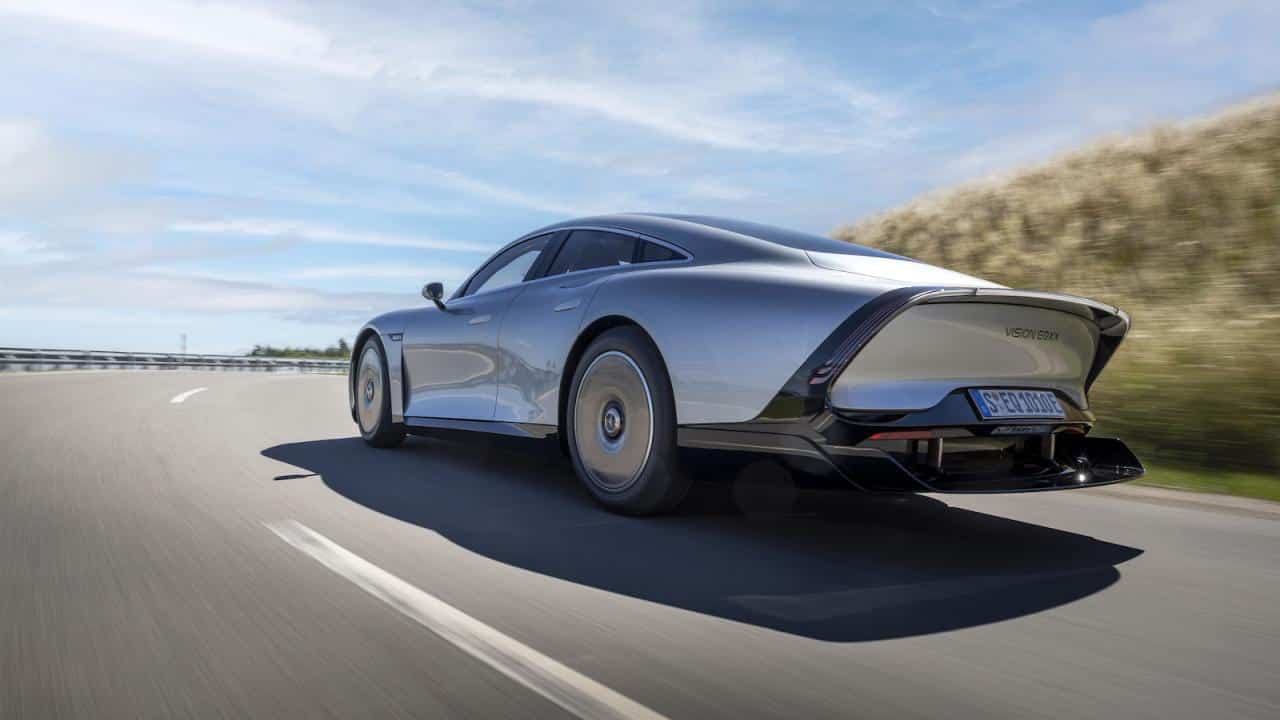 Cover Image for Mercedes Vision EQXX: Wegbereiter für kommende Elektro A-Klasse