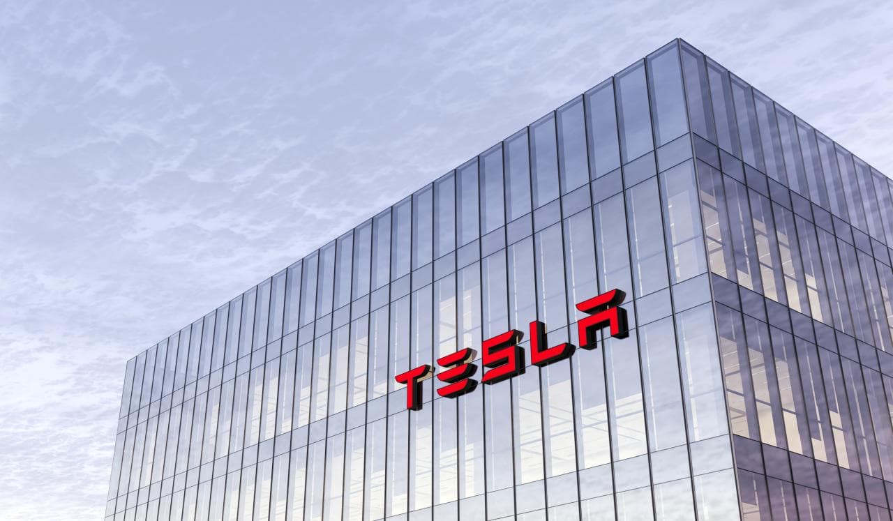 Cover Image for Tesla Q2/2022: 254.695 Auslieferungen – bleibt hinter Erwartungen zurück
