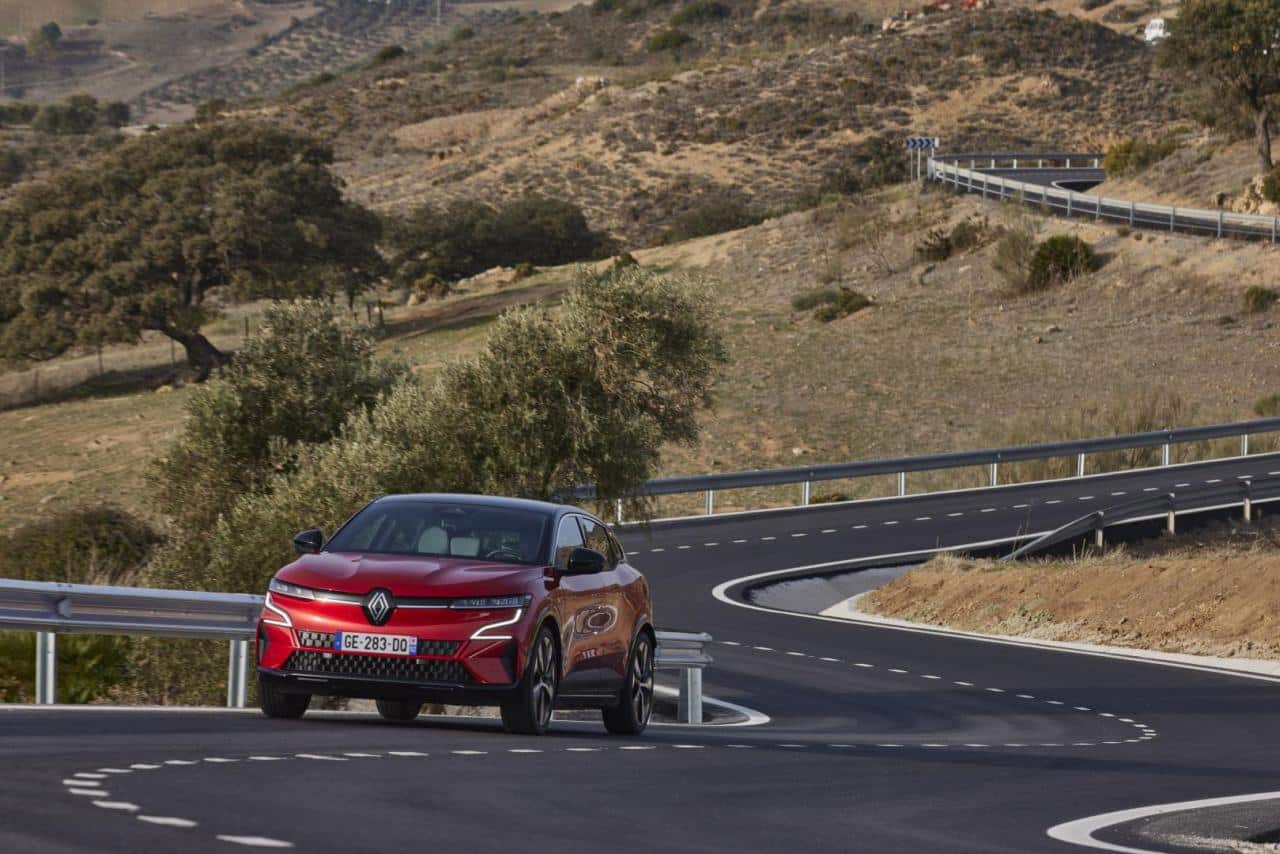 Cover Image for Renault-CEO: „In Europa ist die Zukunft elektrisch“