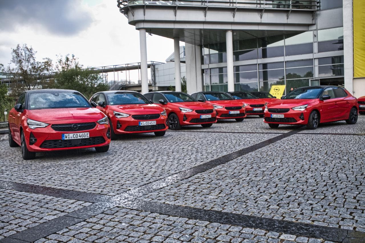 Cover Image for Opel Corsa-e 40: Der Corsa feiert mit Sondermodell seinen Geburtstag