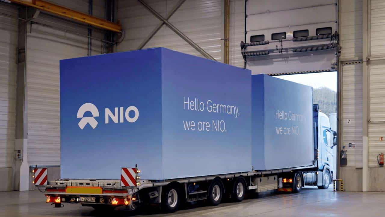 Cover Image for NIO: Erste Power Swap Station aus ungarischem Werk ausgeliefert