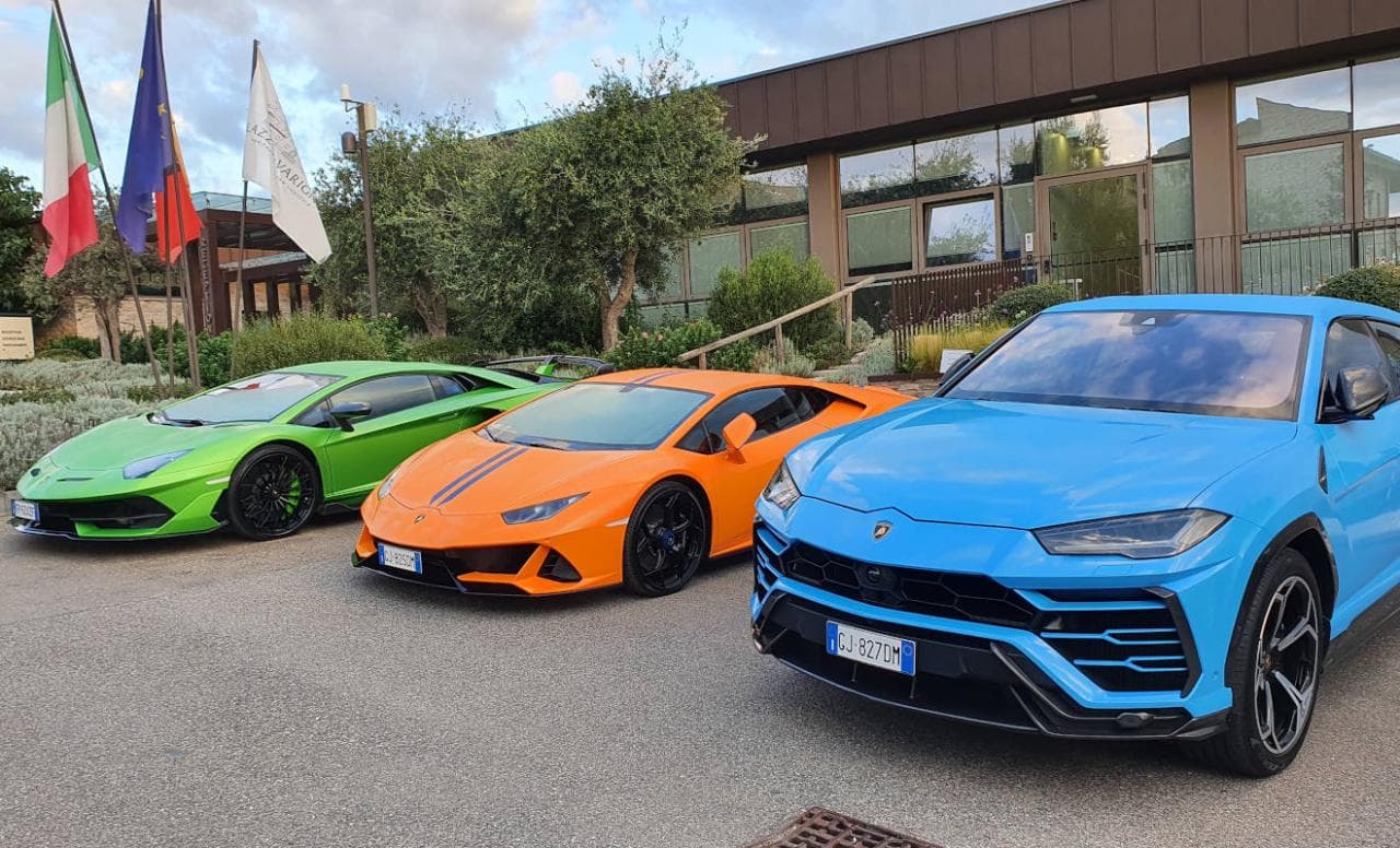 Cover Image for Lamborghini: Vor E-Mobilität kommt Nachhaltigkeit