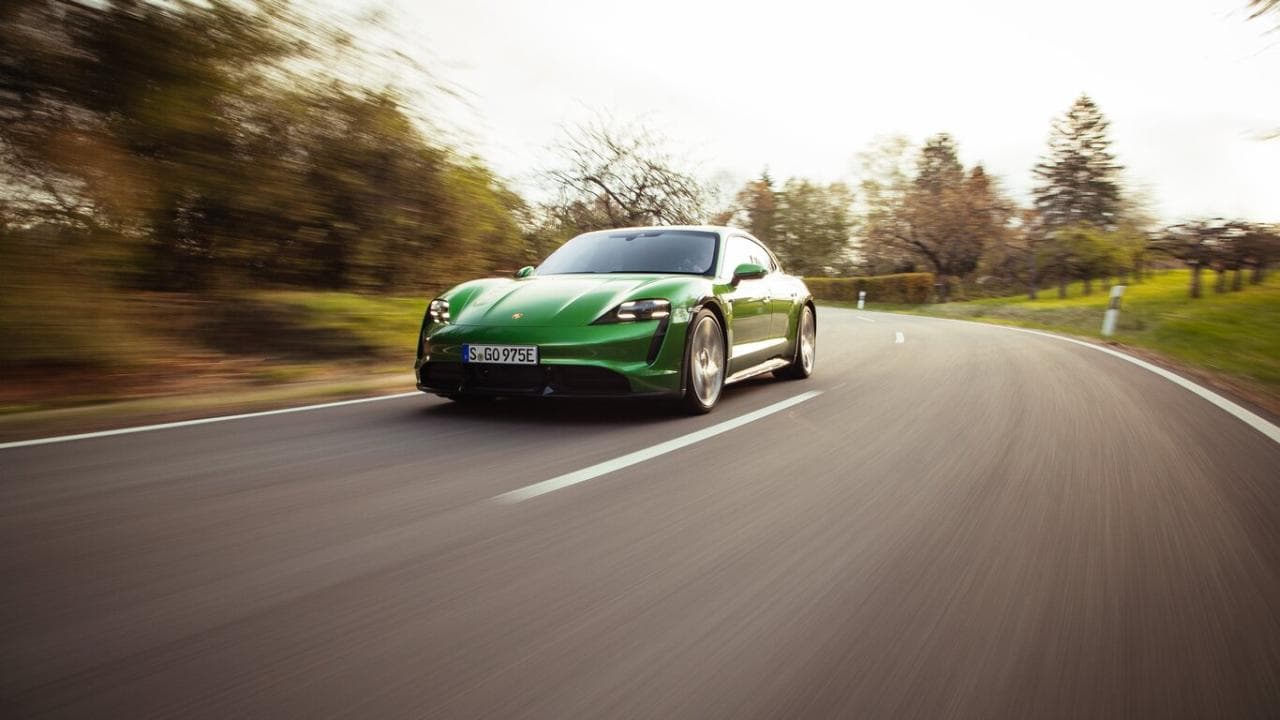 Cover Image for Porsche Taycan Turbo S: So fährt er sich im Alltag