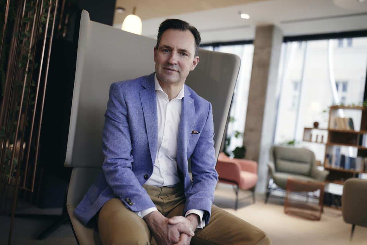 Cover Image for Thomas Schäfer, VW CEO, teilt Details auf dem Weg zum Verbrenner-Aus