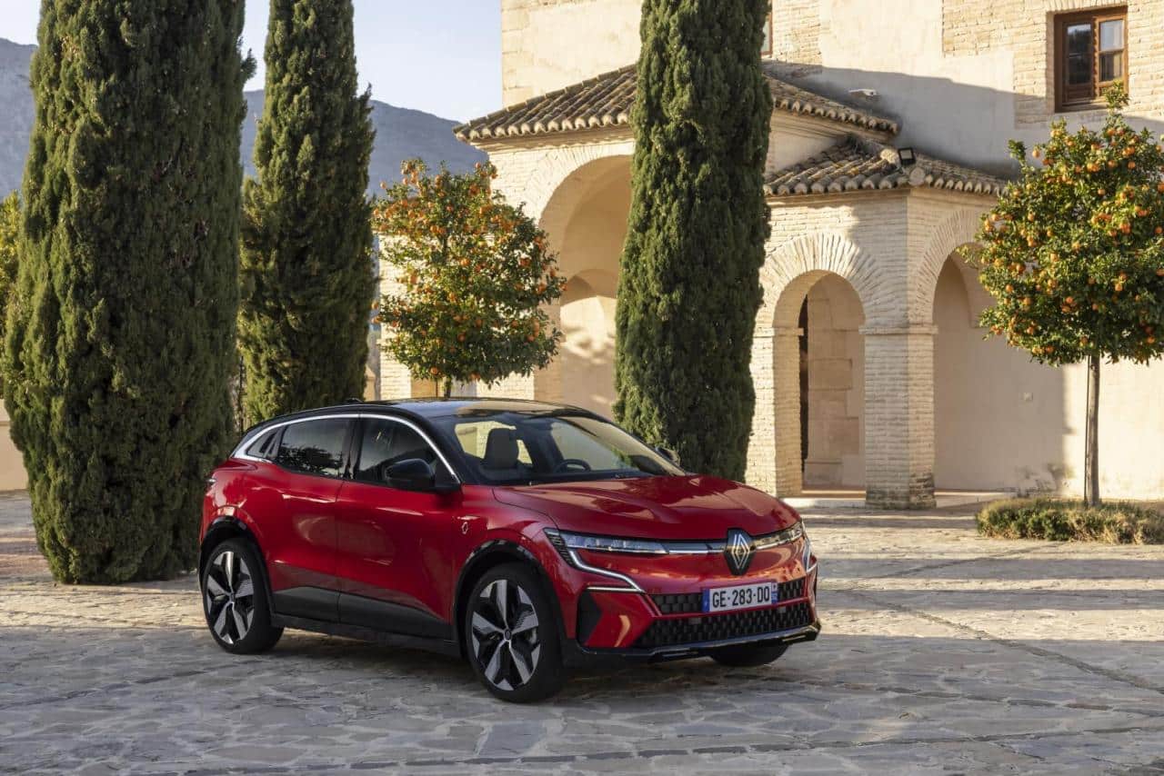Cover Image for Renault Mégane Electric kostet künftig 6.800 Euro mehr