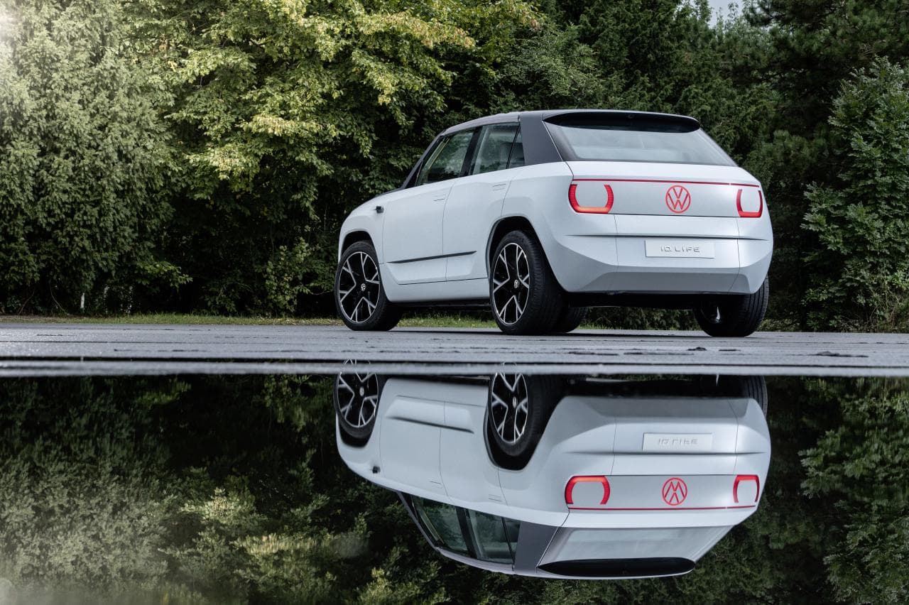 Cover Image for VW arbeitet „intensiv“ an günstigen E-Autos wie ID.2 und ID.1