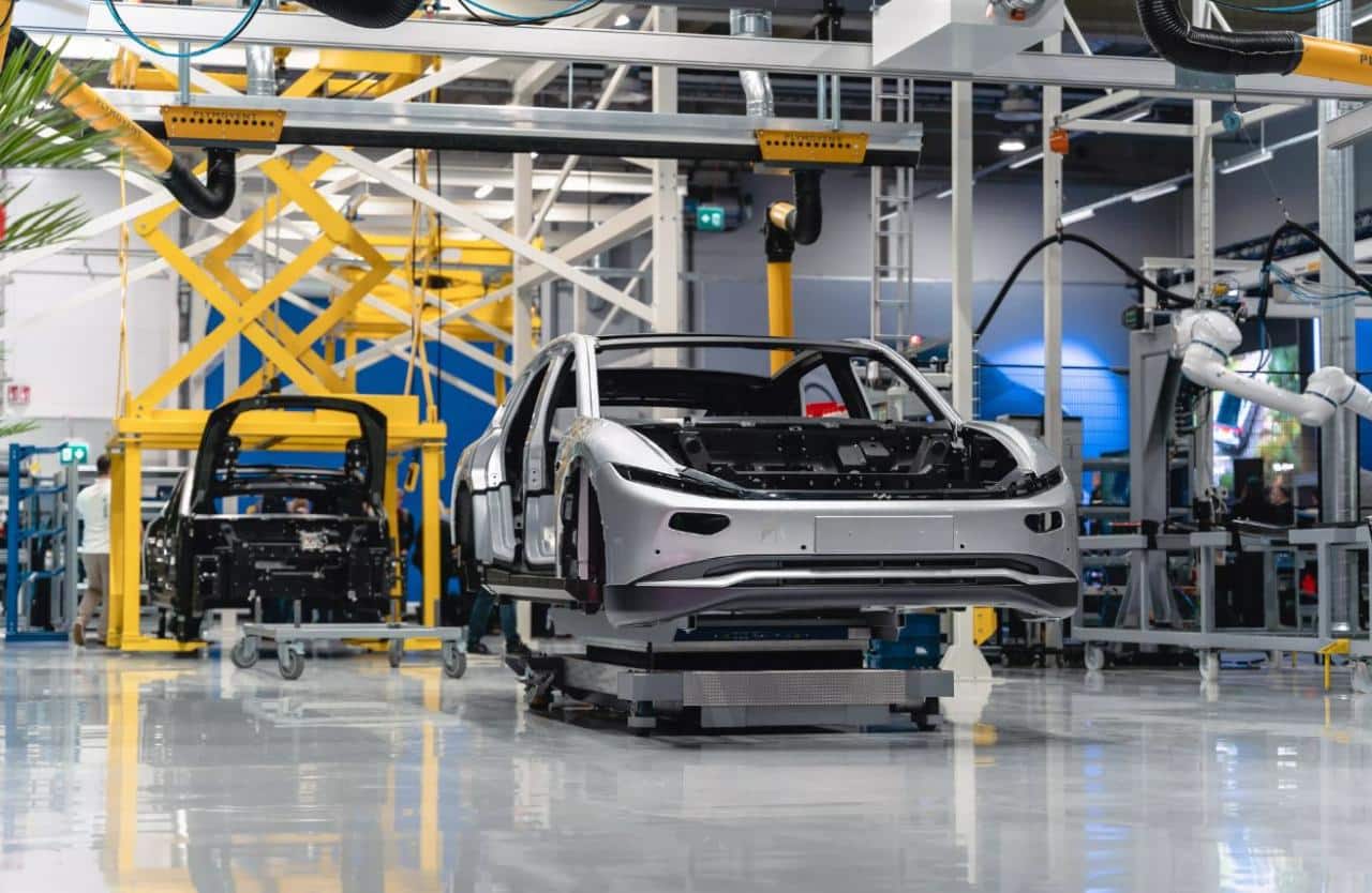 Cover Image for Lightyear startet Serienproduktion ihres Solar-Elektroauto