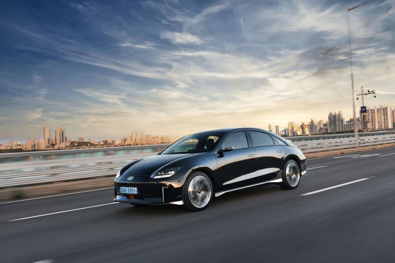 Cover Image for Hyundai IONIQ 6: Ab 43.900 Euro Anfang 2023 in Deutschland