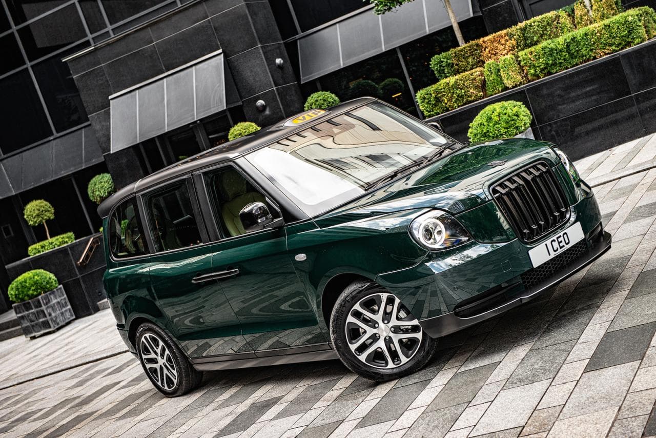 Cover Image for London’s Black Cab in Exklusiv: LEVC TX5 Farelady Edition