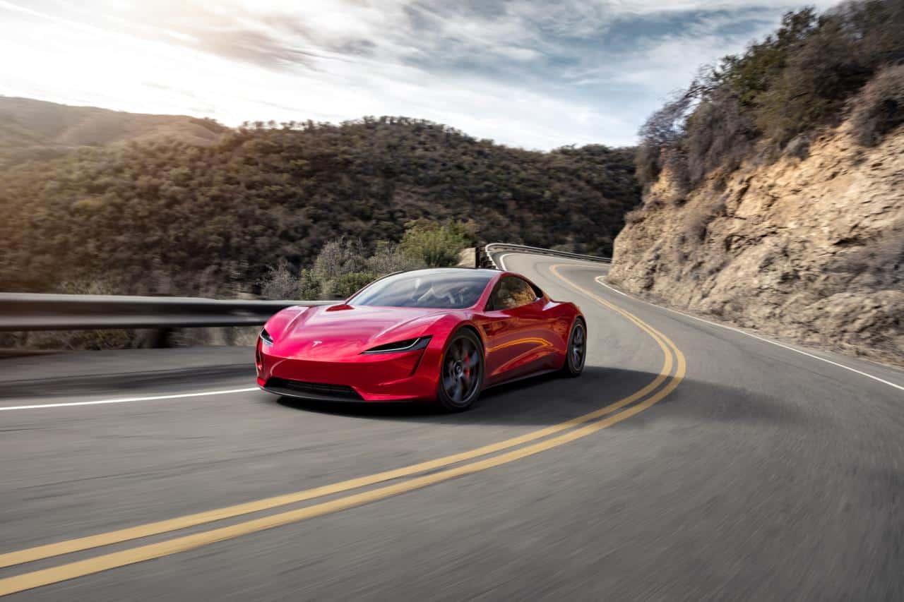 Cover Image for Neuer Tesla Roadster soll „in jedem Aspekt“ verbessert werden