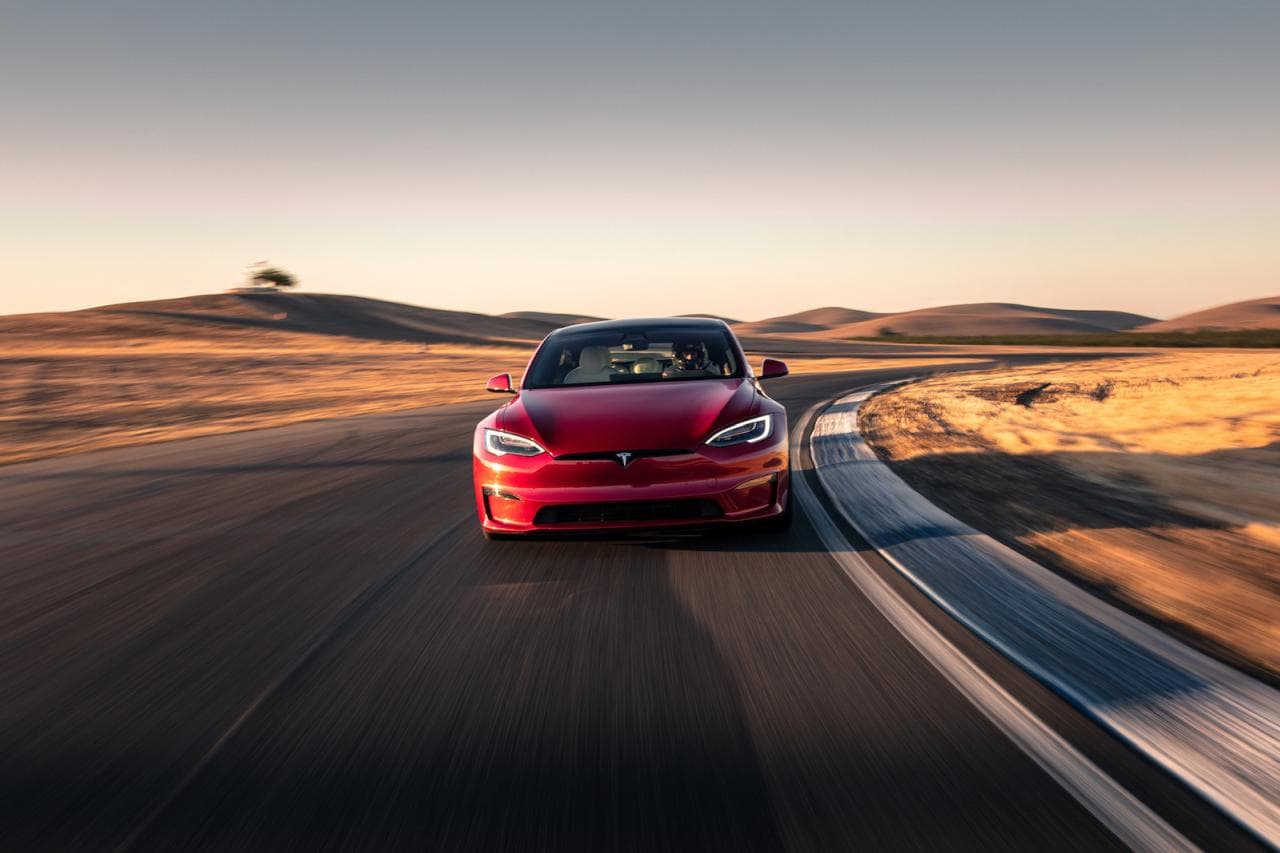Cover Image for Tesla-Probleme: Blick auf aktuelle Herausforderungen
