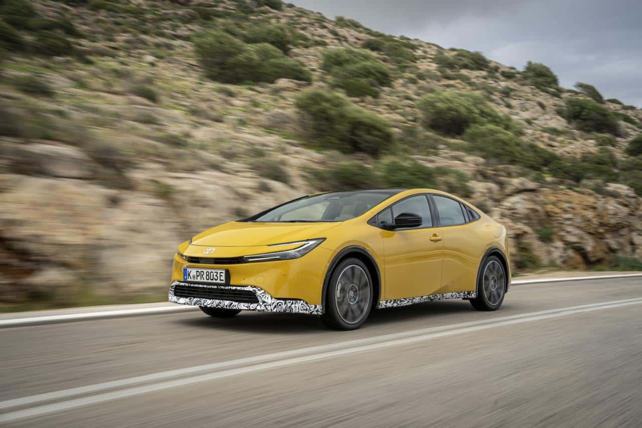 Cover Image for Toyota Prius PHEV: Löst sich 2023 komplett von der Vergangenheit