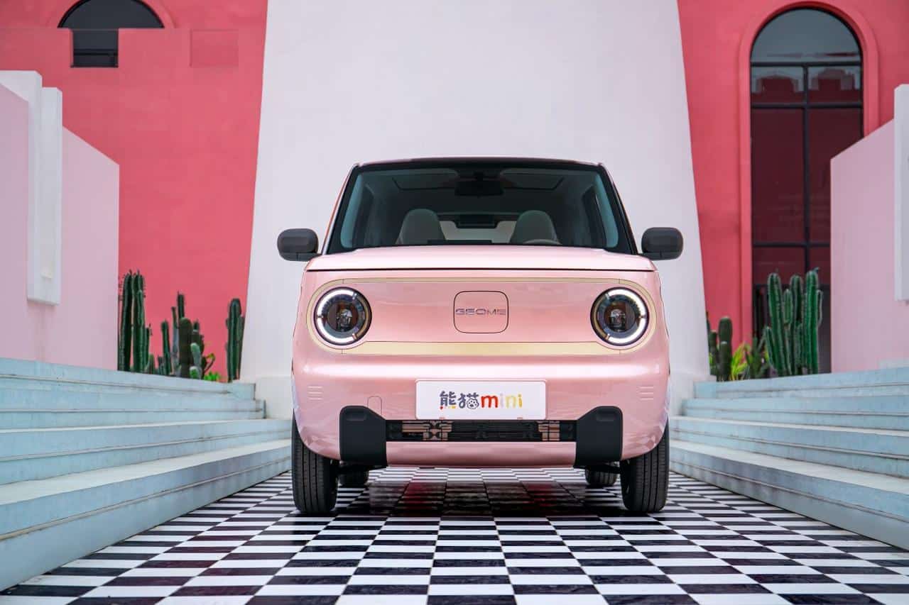 Cover Image for Geely Panda mini: Kompaktes E-Fahrzeug für kleinen Geldbeutel