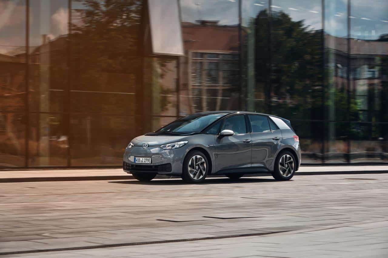 Cover Image for Europa: VW Konzern dominiert mit Absatz elektrifizierter Autos