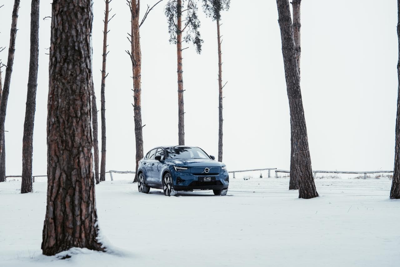 Cover Image for Europa: SUVs beherrschen den E-Auto-Markt in 2022