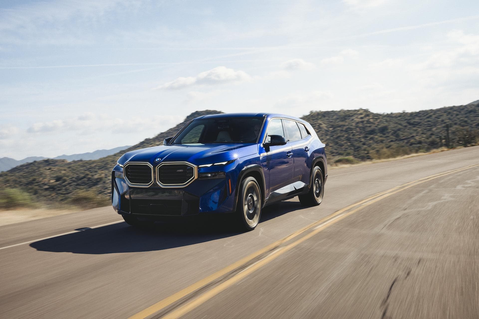 Cover Image for BMW XM: Massiver PHEV-Sportwagen in üppigen SUV-Dimensionen