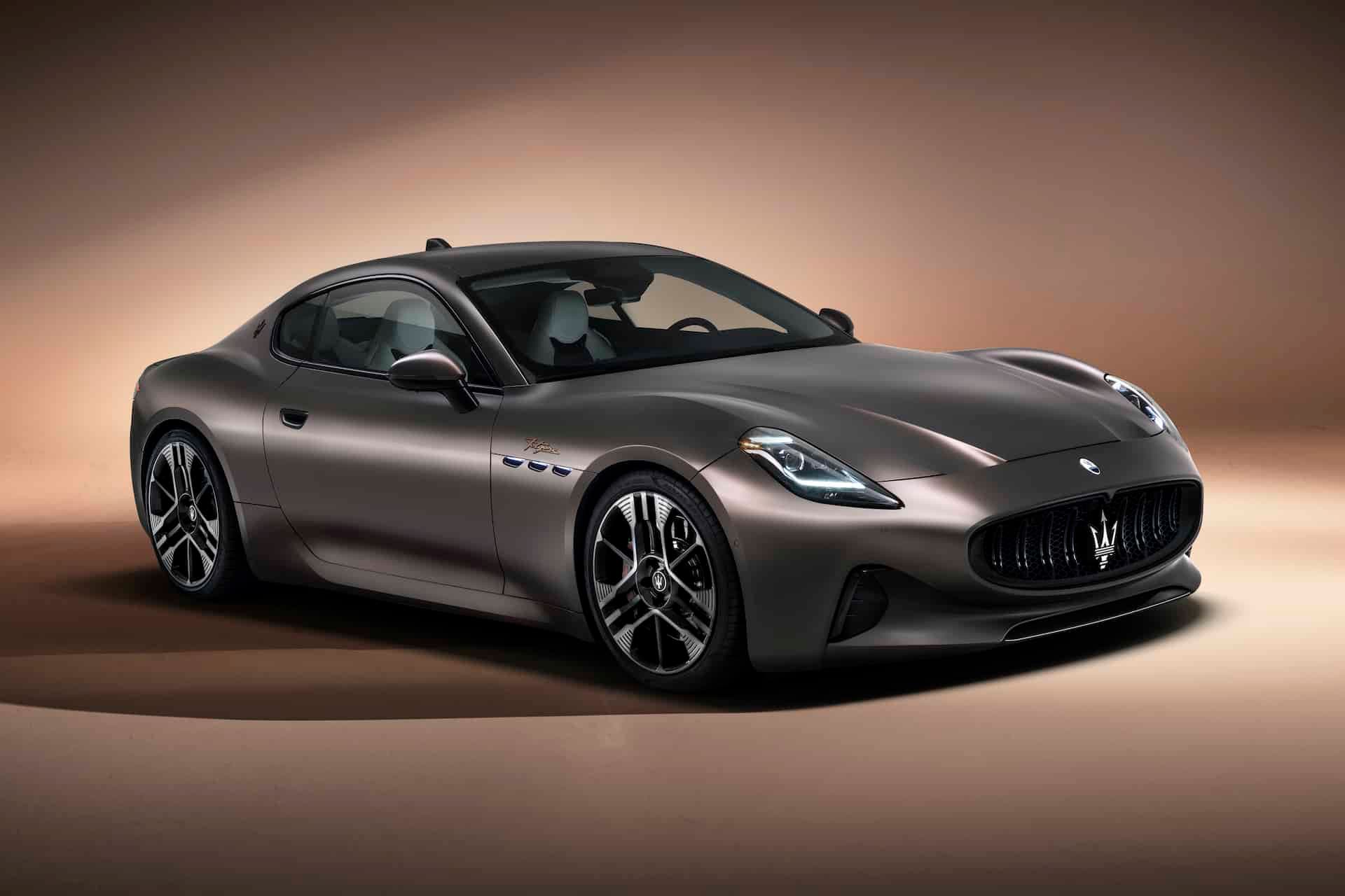 Cover Image for Neuer Maserati Folgore als elektrisches Cabrio im Wintertest