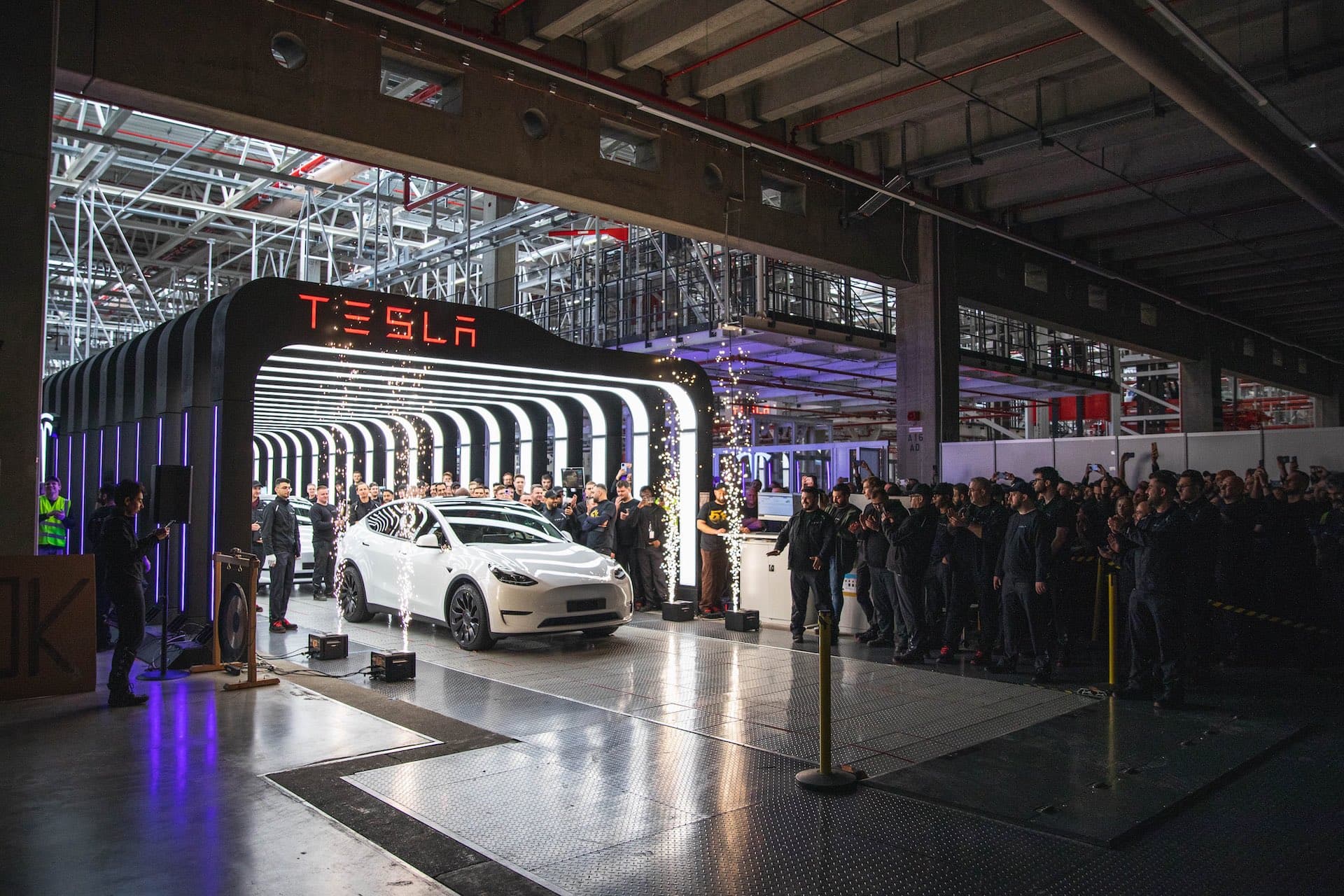 Cover Image for Tesla-Werk Berlin schafft bereits 5000 Model Y pro Woche