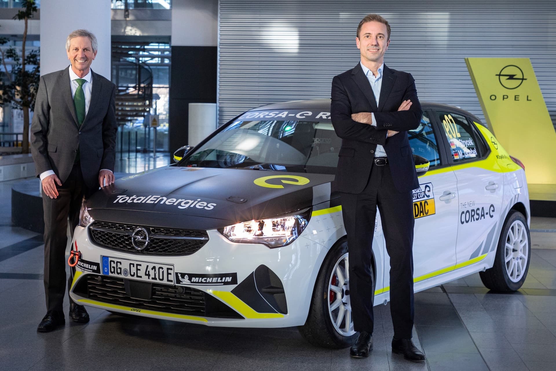 Cover Image for Opel und ADAC verlängern Elektro-Rallye-Partnerschaft