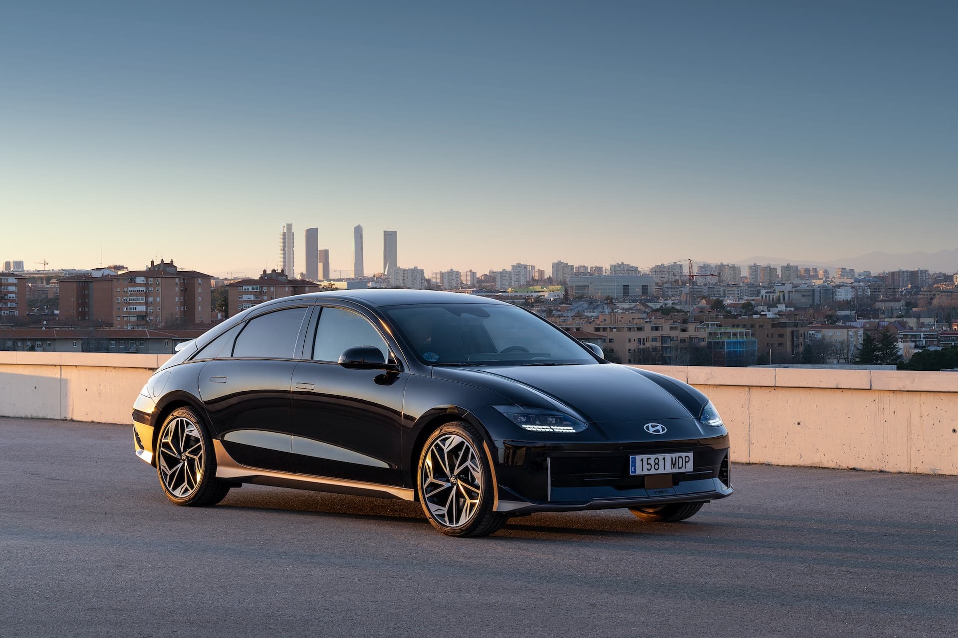 Cover Image for Hyundai und LG bauen gemeinsame Batteriefarbrik in den USA
