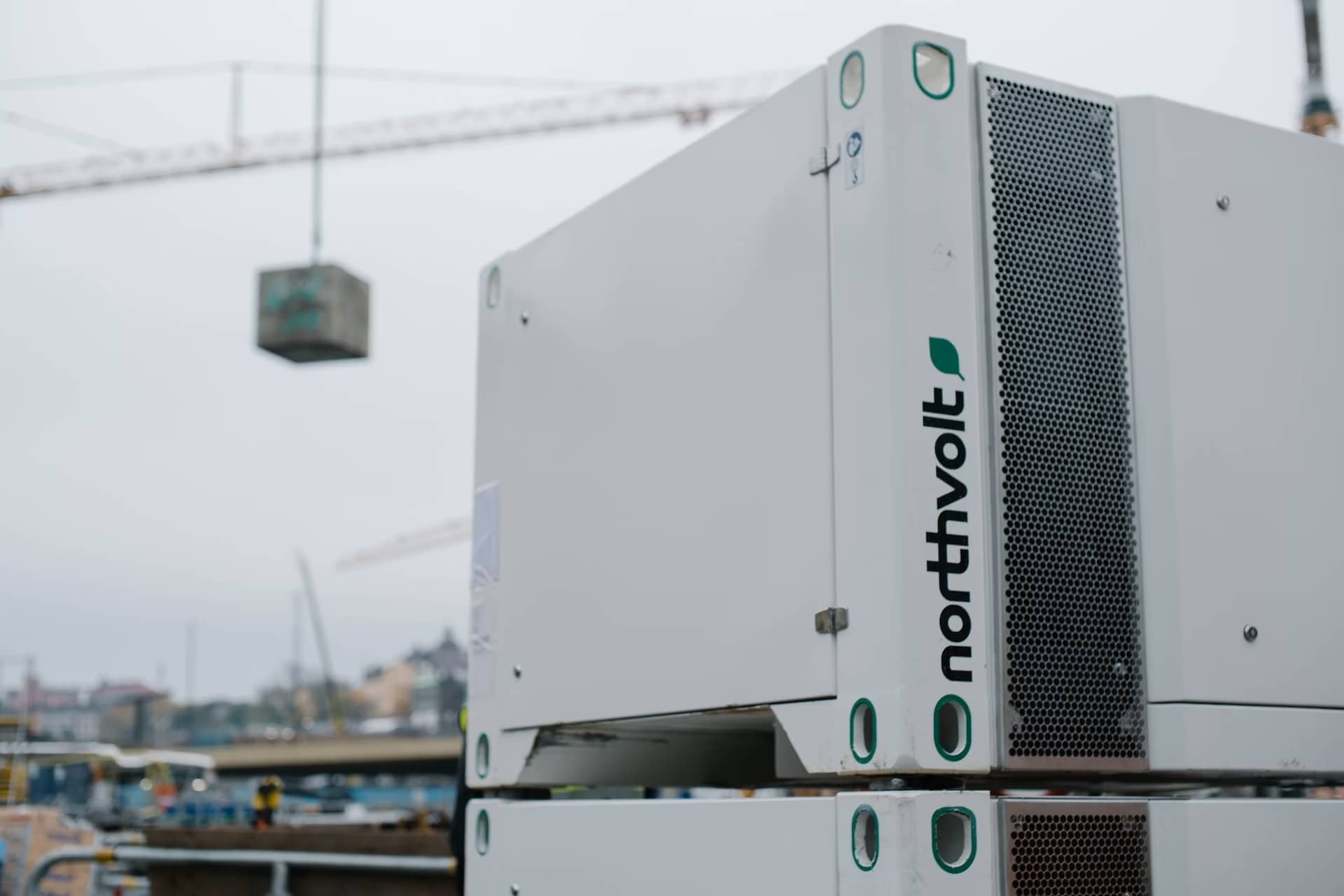 Cover Image for Details zu Northvolts Entscheidung, die Batterie-Gigafabrik in Heide aufzubauen
