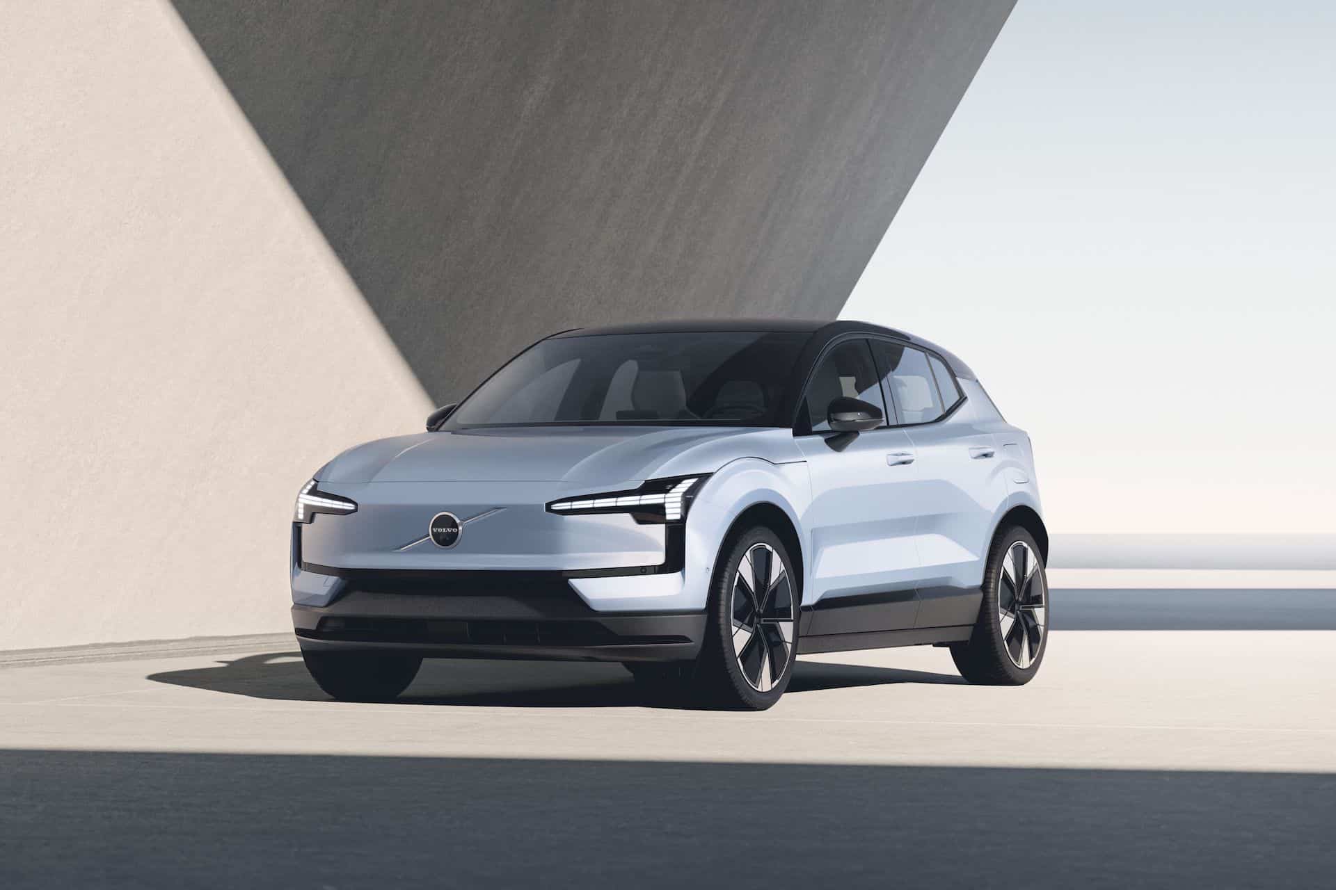 Cover Image for Weltpremiere des Volvo EX30: Dieses Small-SUV hat Bestseller-Potenzial!