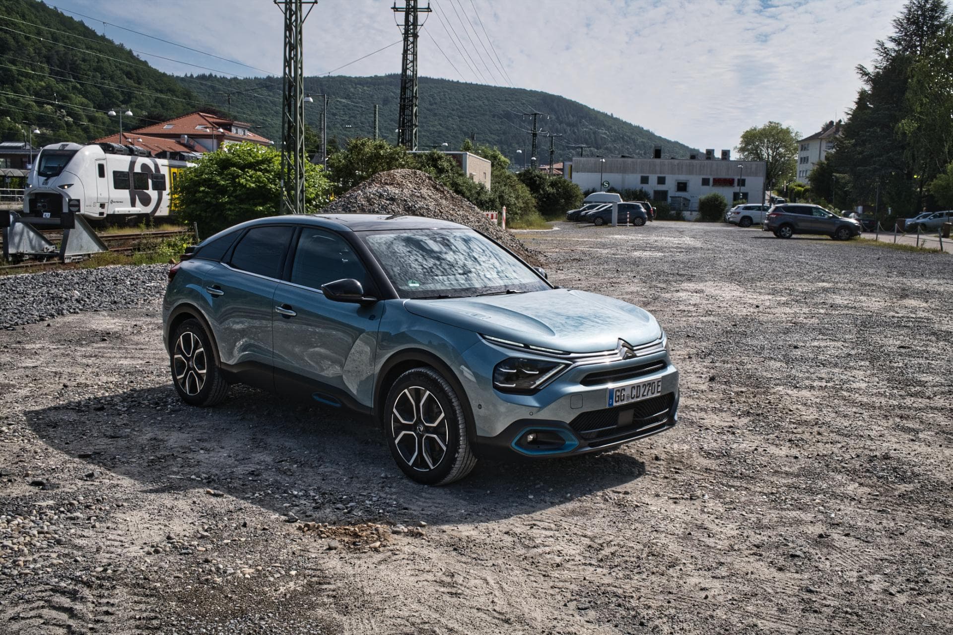 Cover Image for Citroën ë-C4: Test, Eindrücke & Erfahrungen aus dem Alltag