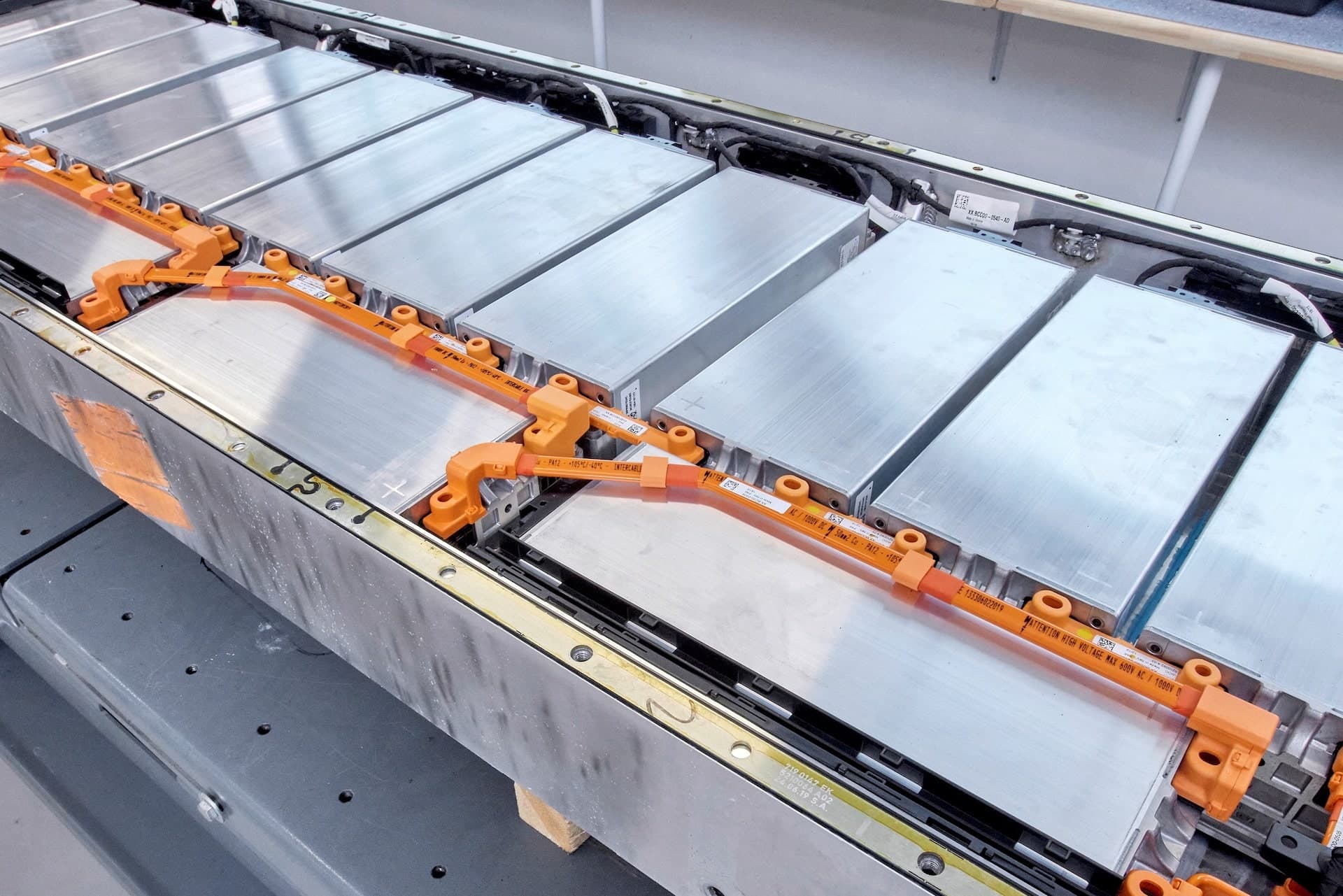 Cover Image for Alternativen zur Lithium-Ionen-Batterie: Potenziale und Herausforderungen