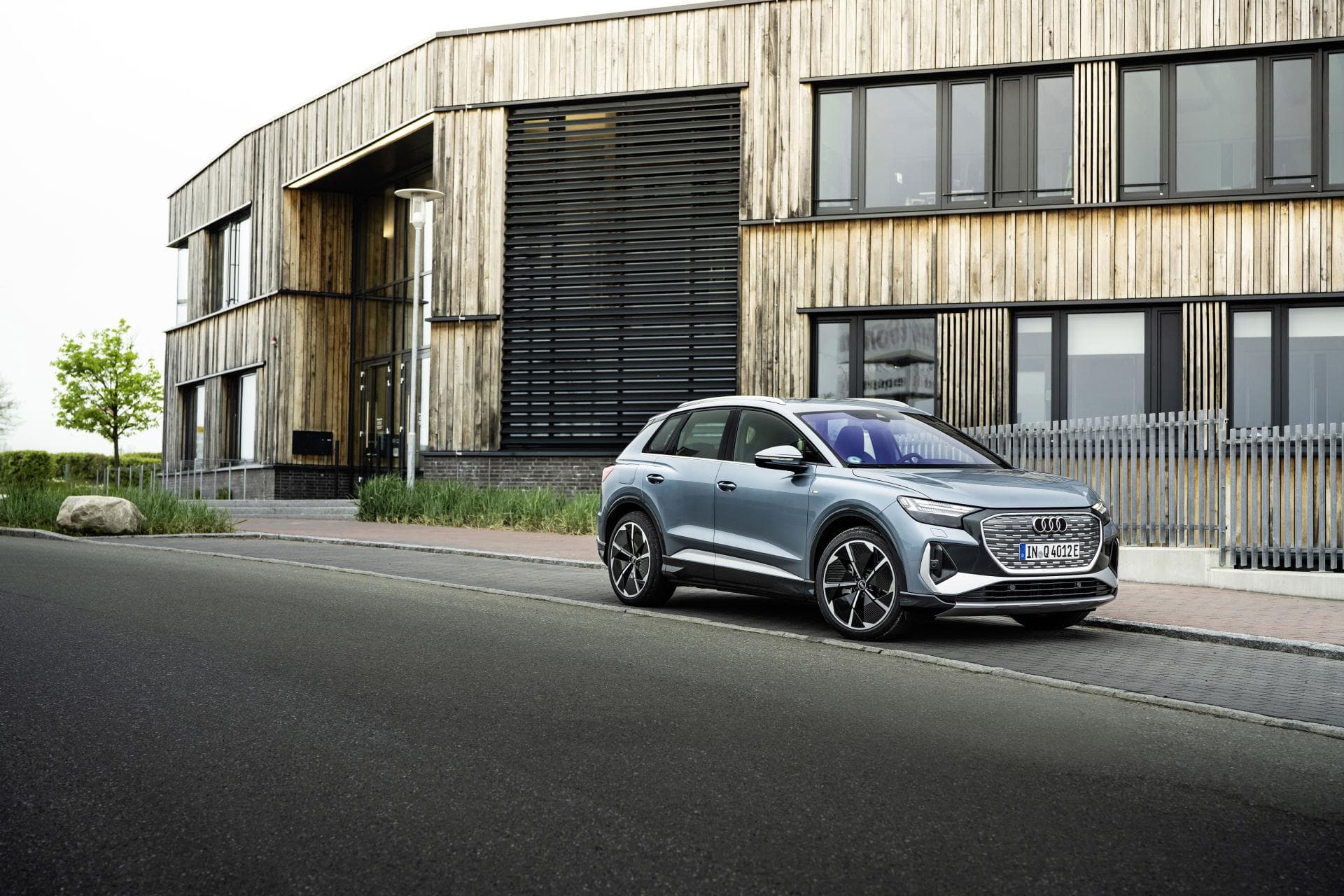 Cover Image for Audi bekommt Fokus auf Elektromobilität und Sportlichkeit auferlegt