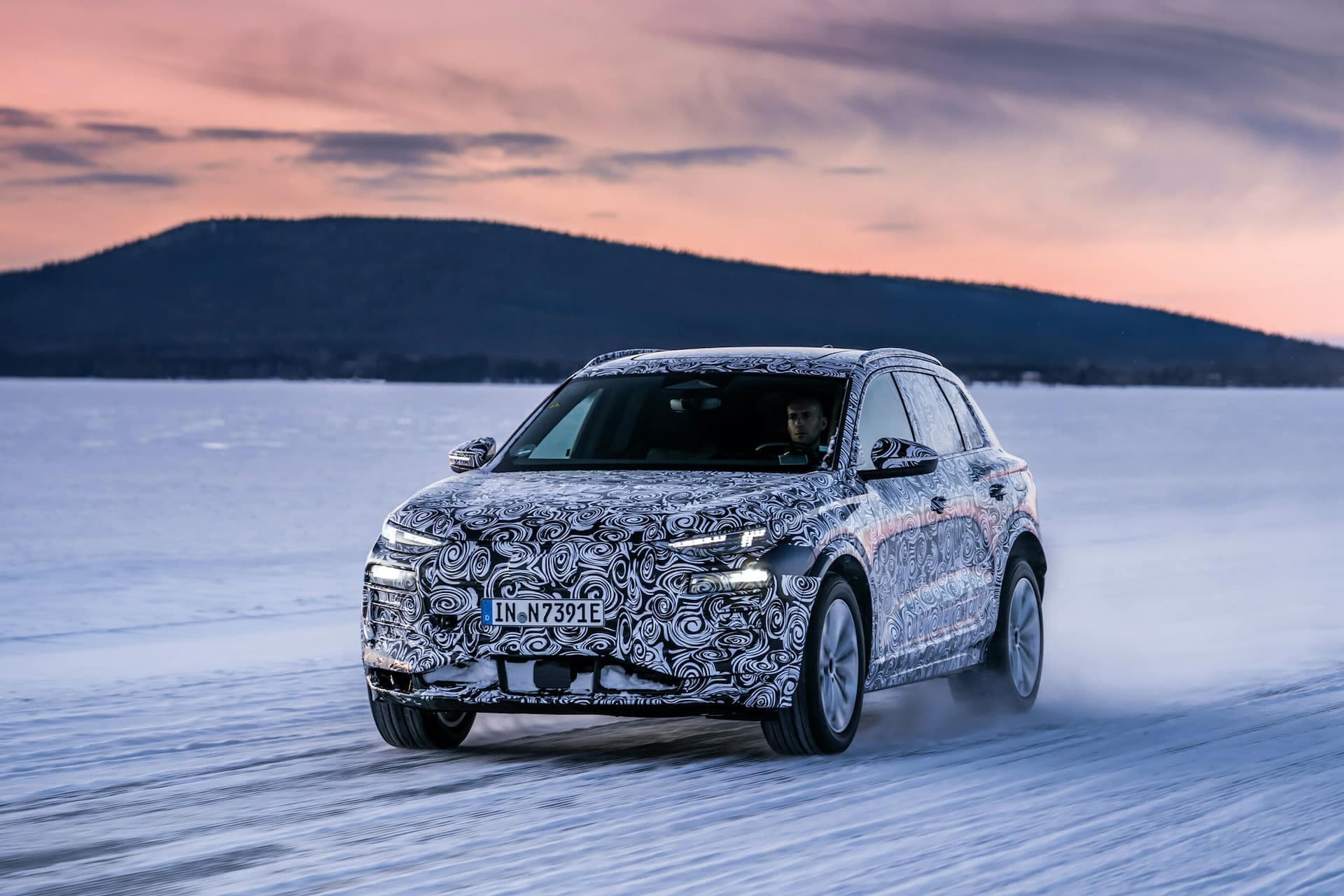 Cover Image for Audi schafft 500 neue Arbeitsplätze für E-Mobilität