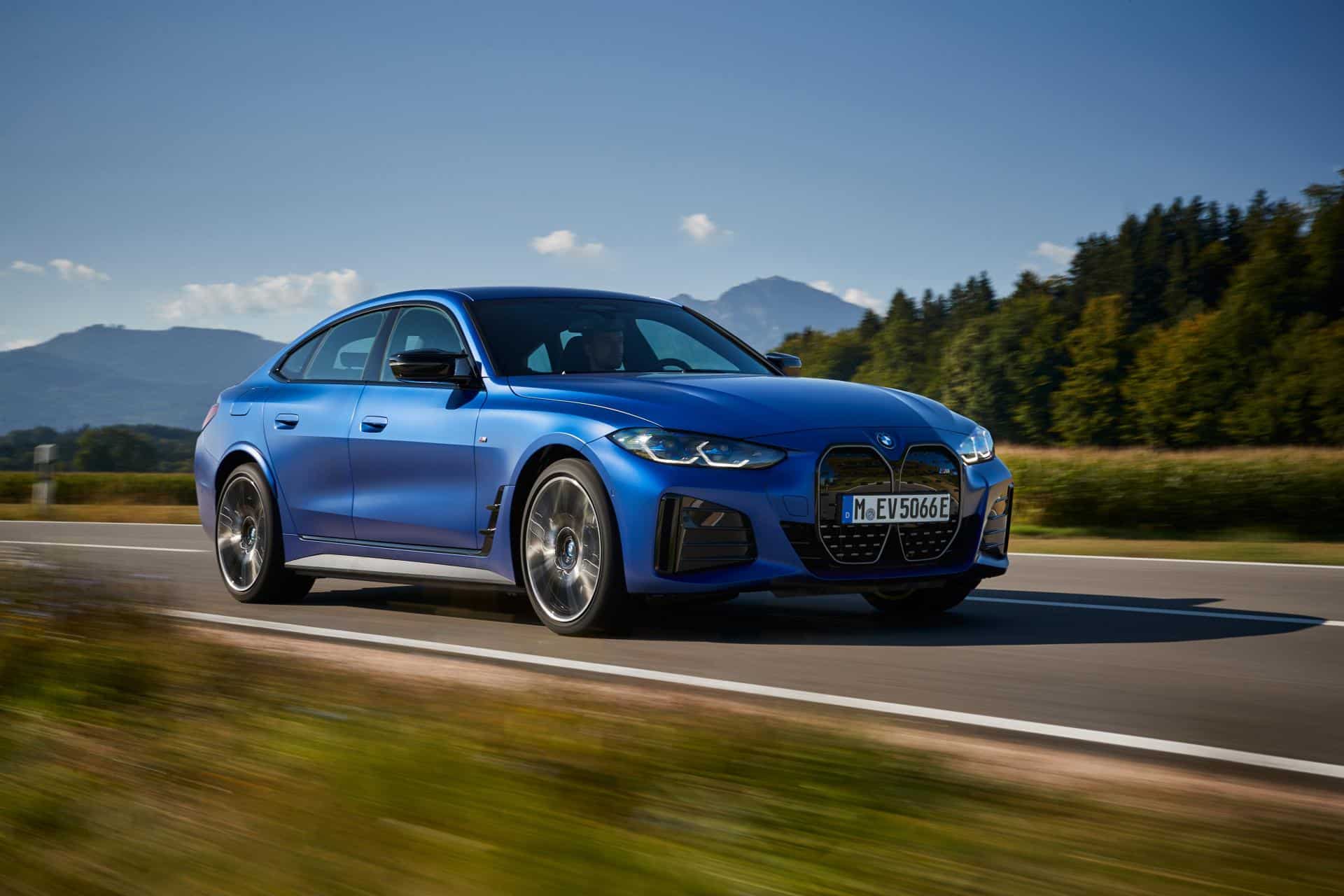 Cover Image for BMW i4