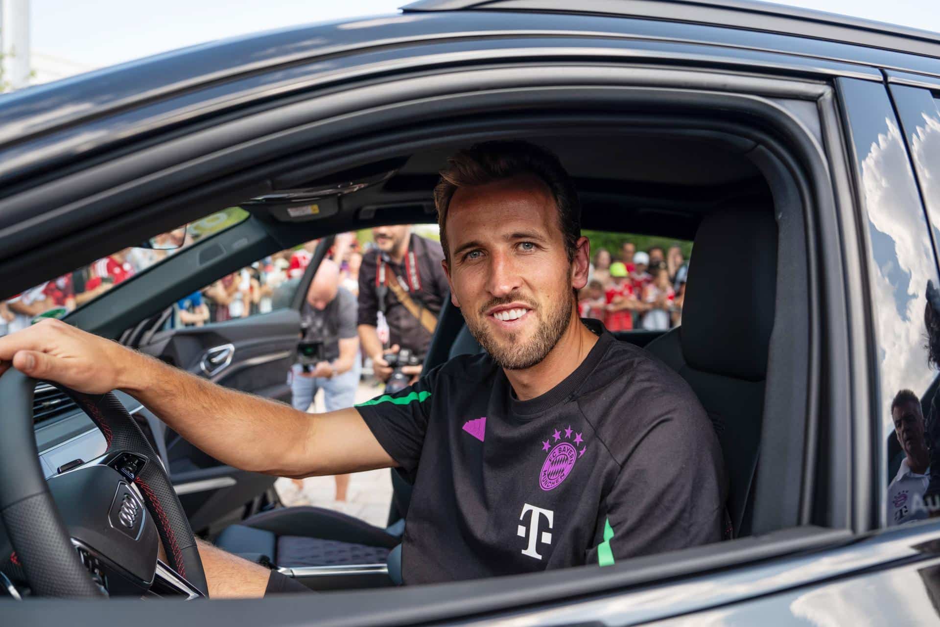 Cover Image for Bayern-Star Harry Kane fährt nun ein Elektroauto