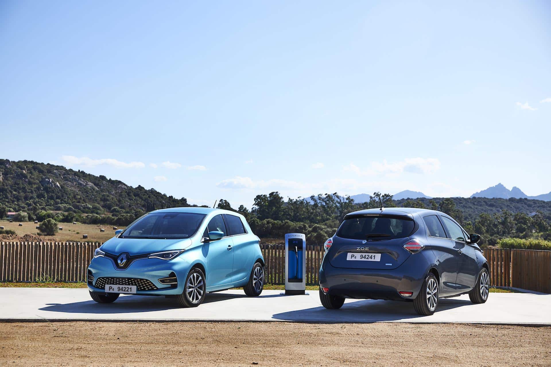 Cover Image for Schnäppchen? Gebrauchte E-Autos in 2023