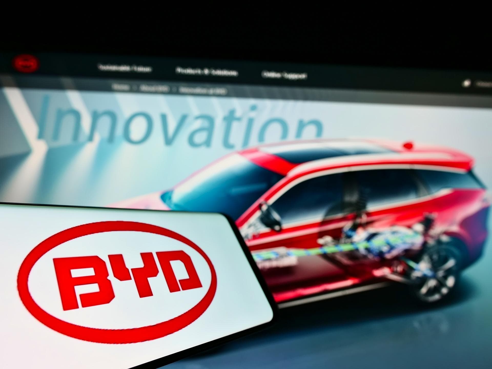 Cover Image for BYD hat 2023 schon mehr als eine Million reine E-Autos verkauft