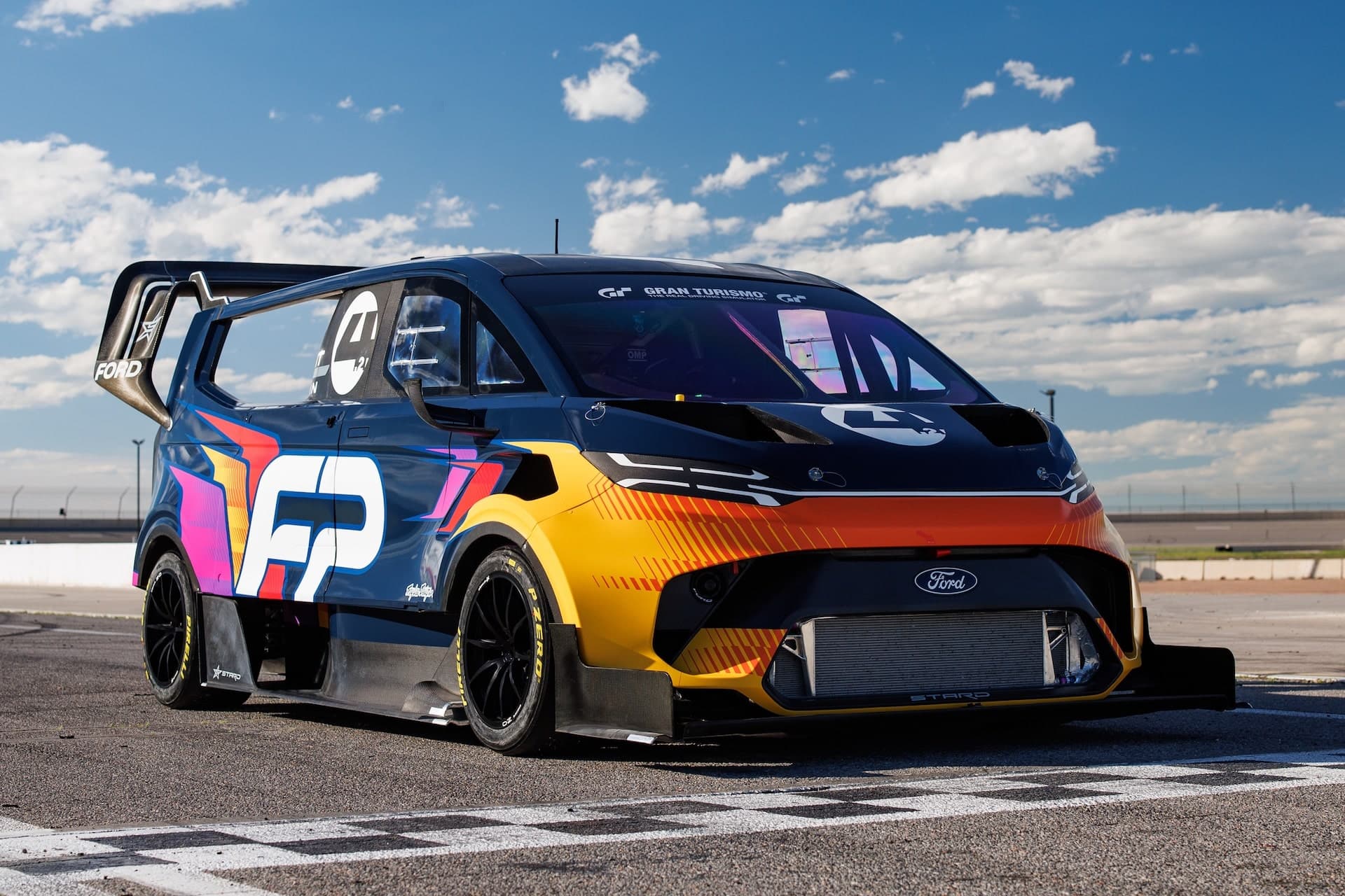 Cover Image for Wie Fords Elektro-Van am Pikes Peak begeisterte
