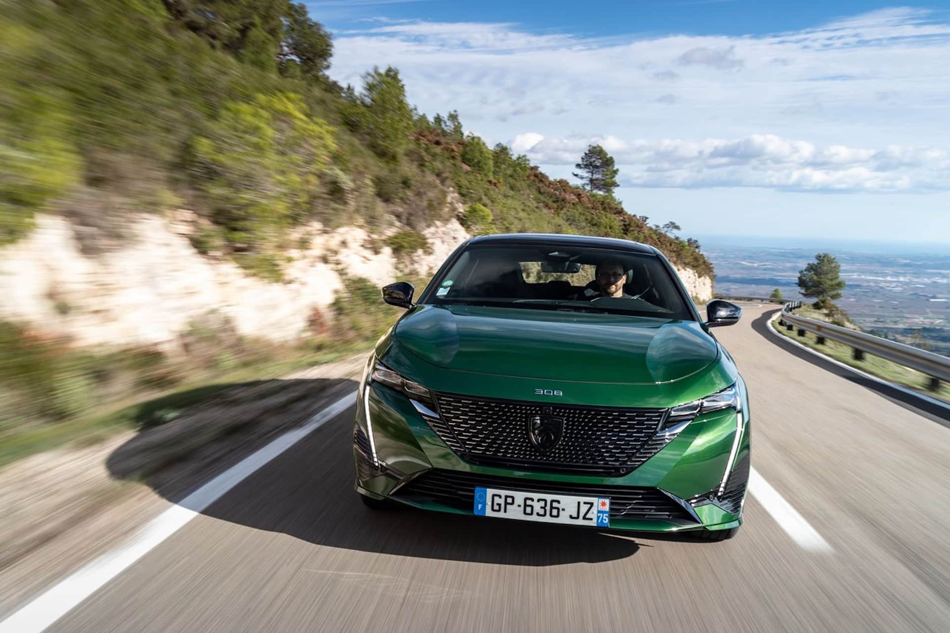 Cover Image for Fahrbericht Peugeot e-308: Konzentration aufs Wesentliche