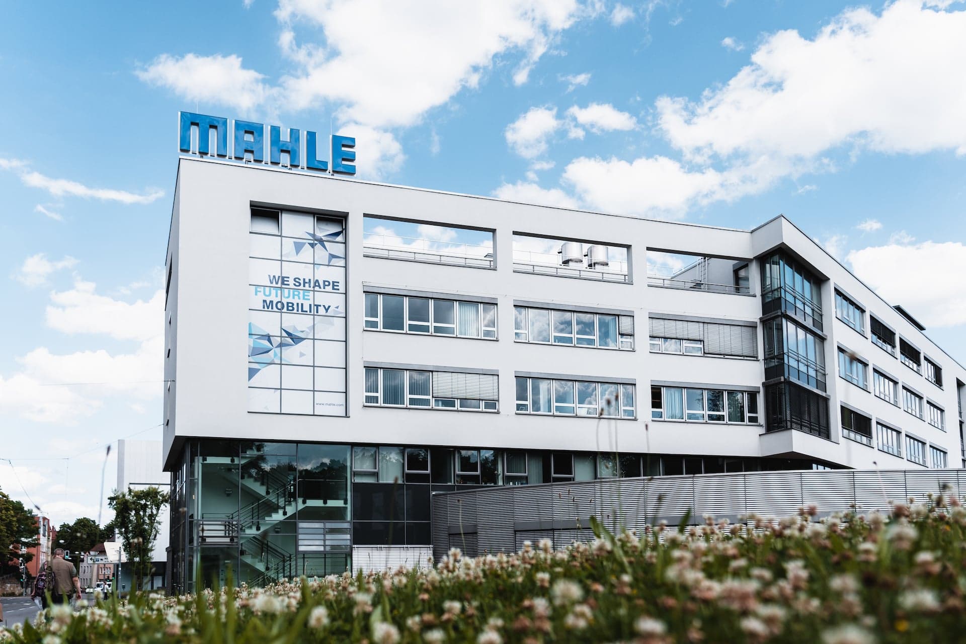 Cover Image for Mahle-Chef: „Wir brauchen vielfältige Lösungen für die Dekarbonisierung“