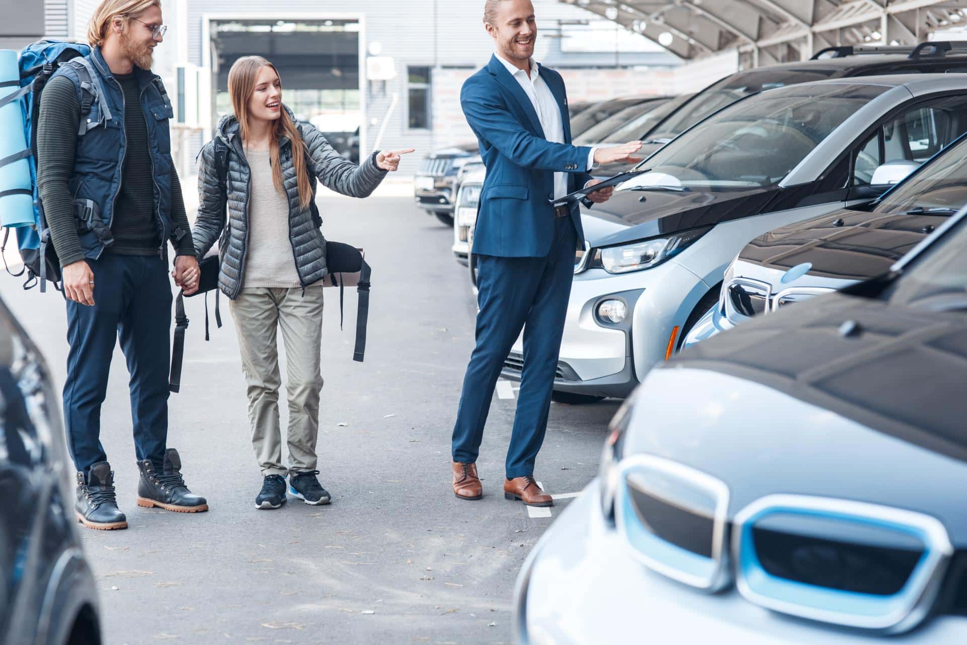 Cover Image for E-Auto Wertverluste bremsen Gebrauchtwagenmarkt aus