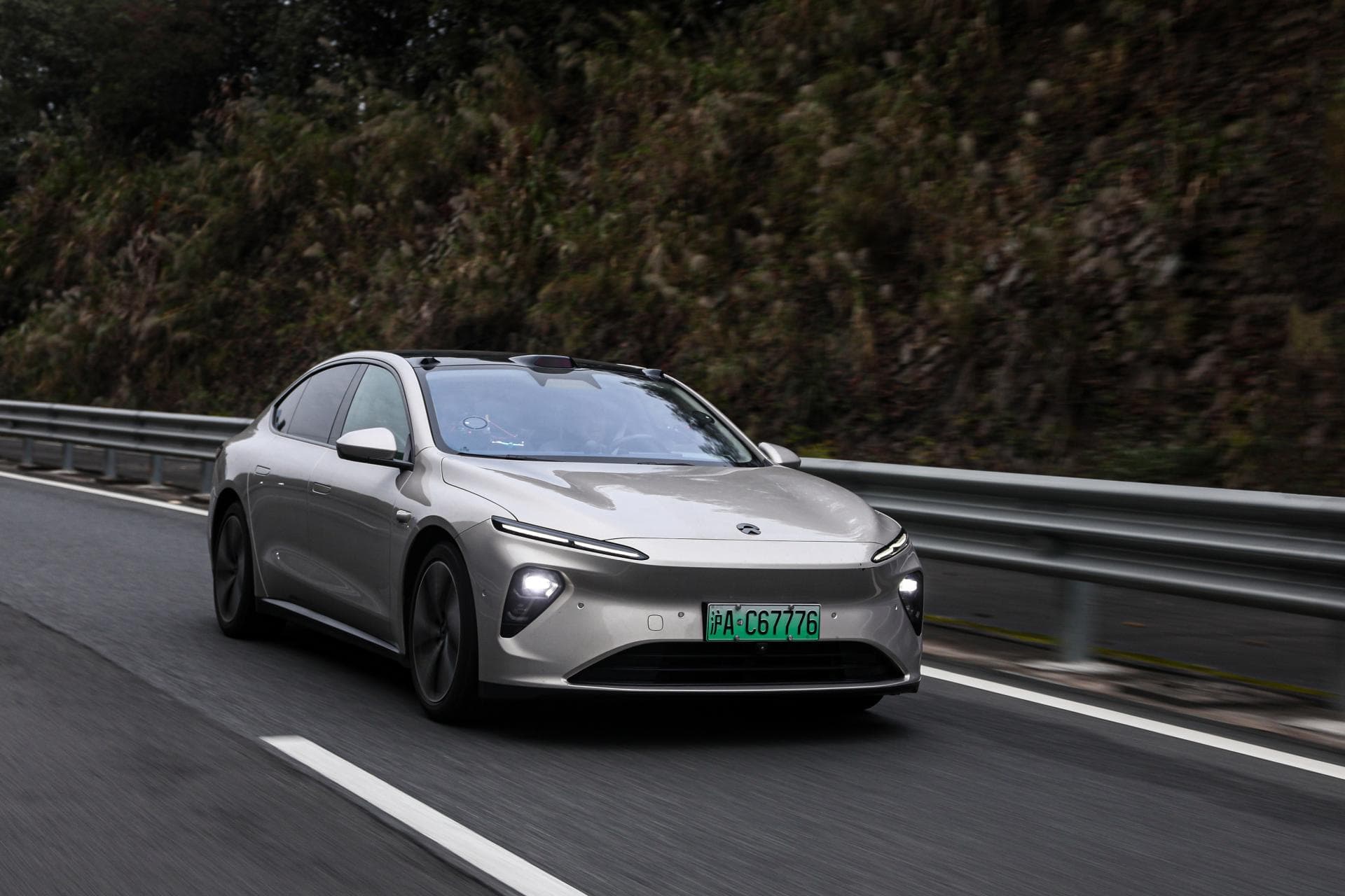 Cover Image for NIO ET7: 1044 km ohne Aufladen
