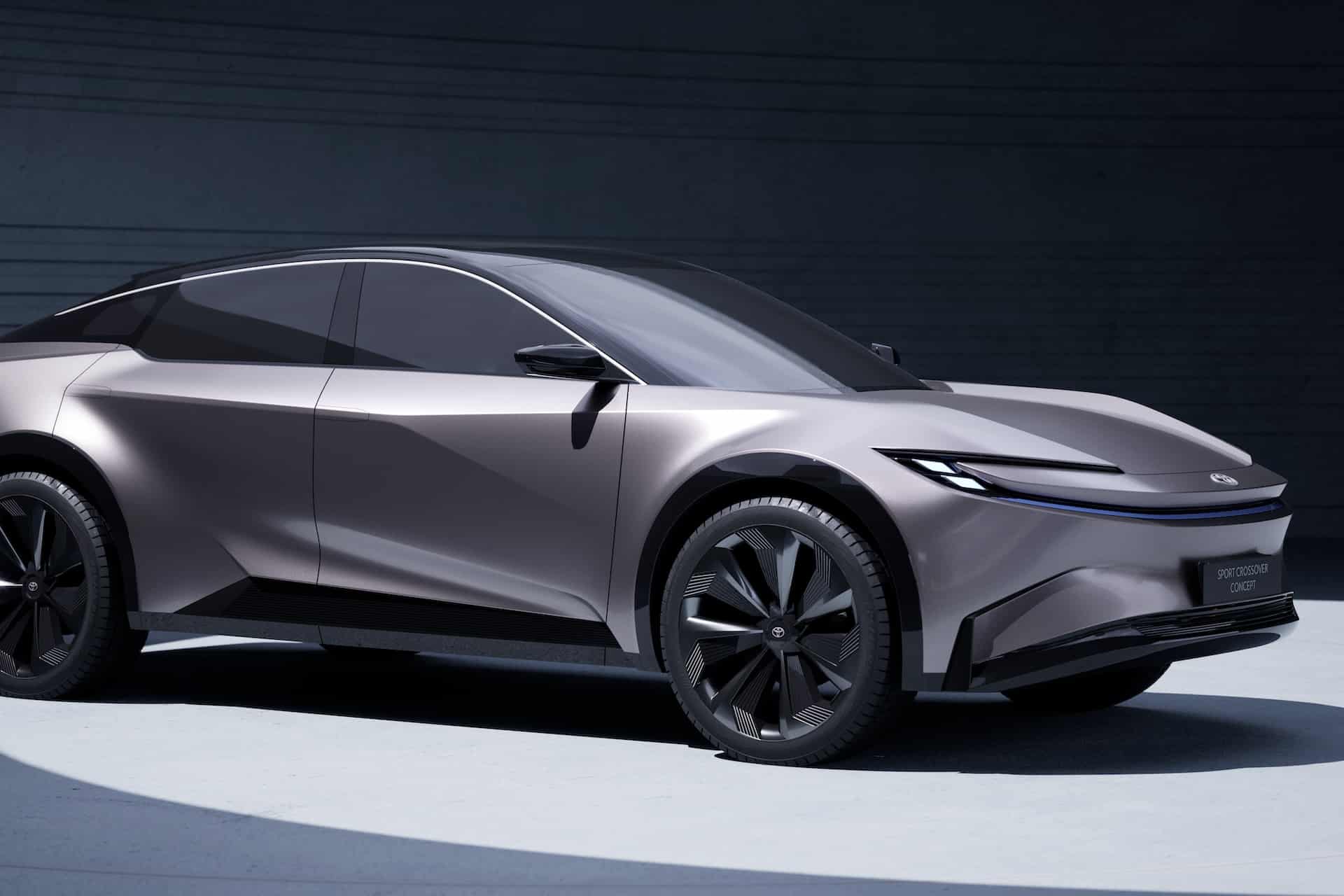 Cover Image for Toyota bestätigt Elektro-Crossover für 2025