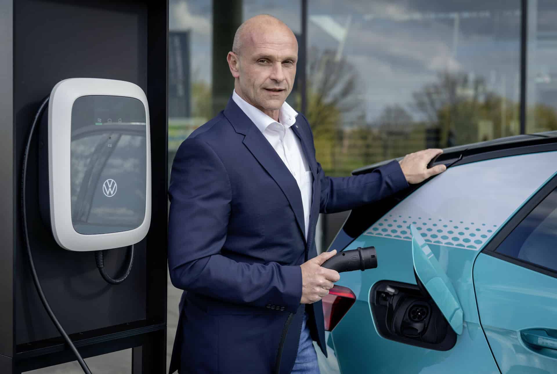 Cover Image for VW: Thomas Ulbrich neuer Entwicklungschef in China