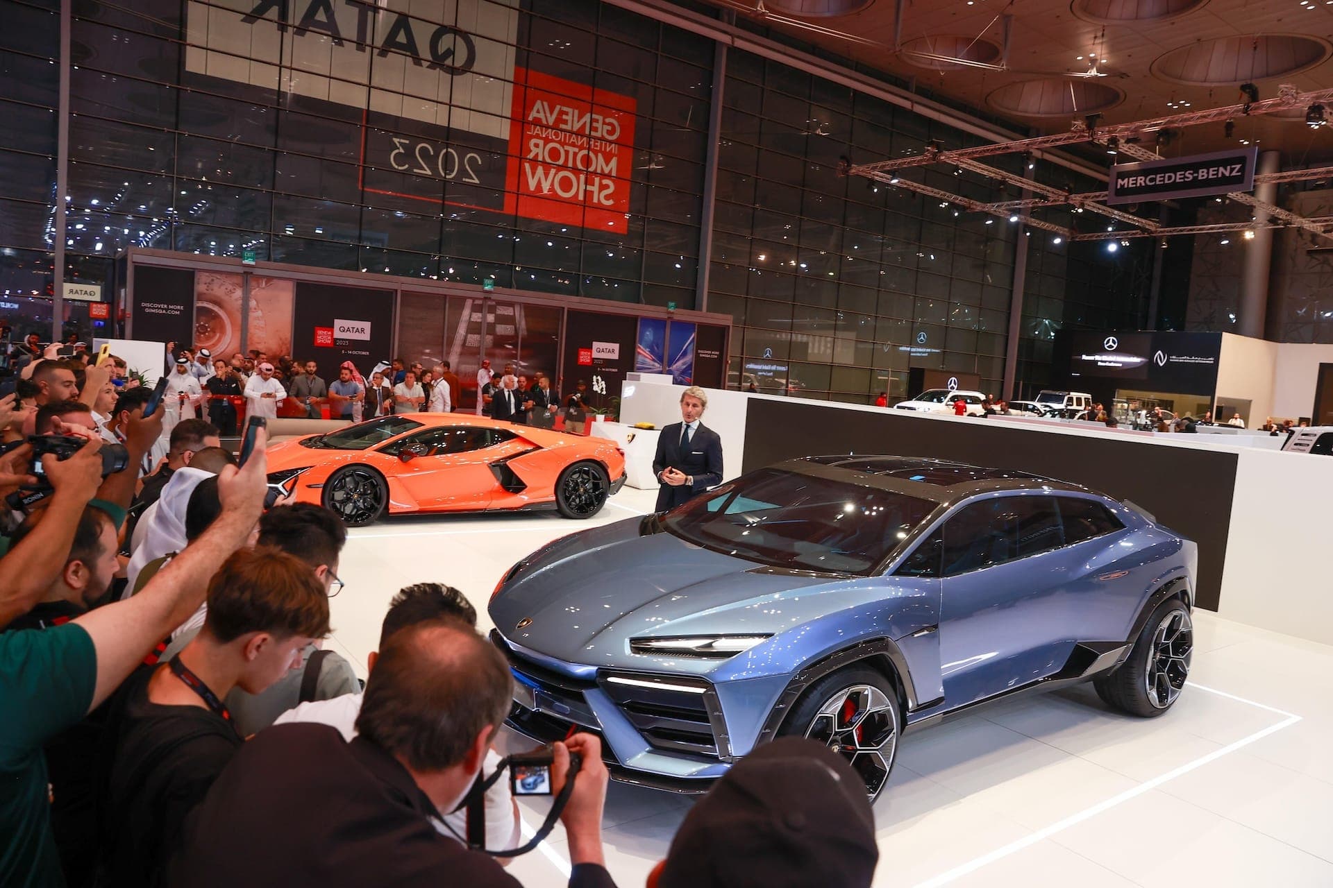 Cover Image for Lamborghinis erster Elektro-Sportwagen soll 2030 in Kundenhand kommen