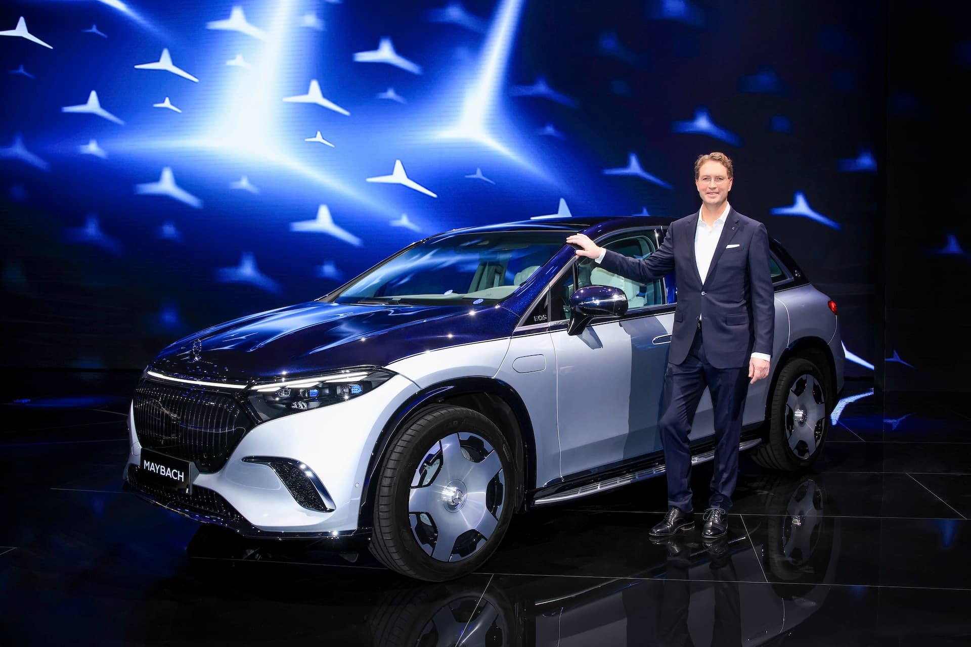 Cover Image for Mercedes-Chef Källenius: „Wir müssen neue Erlösequellen erschließen“