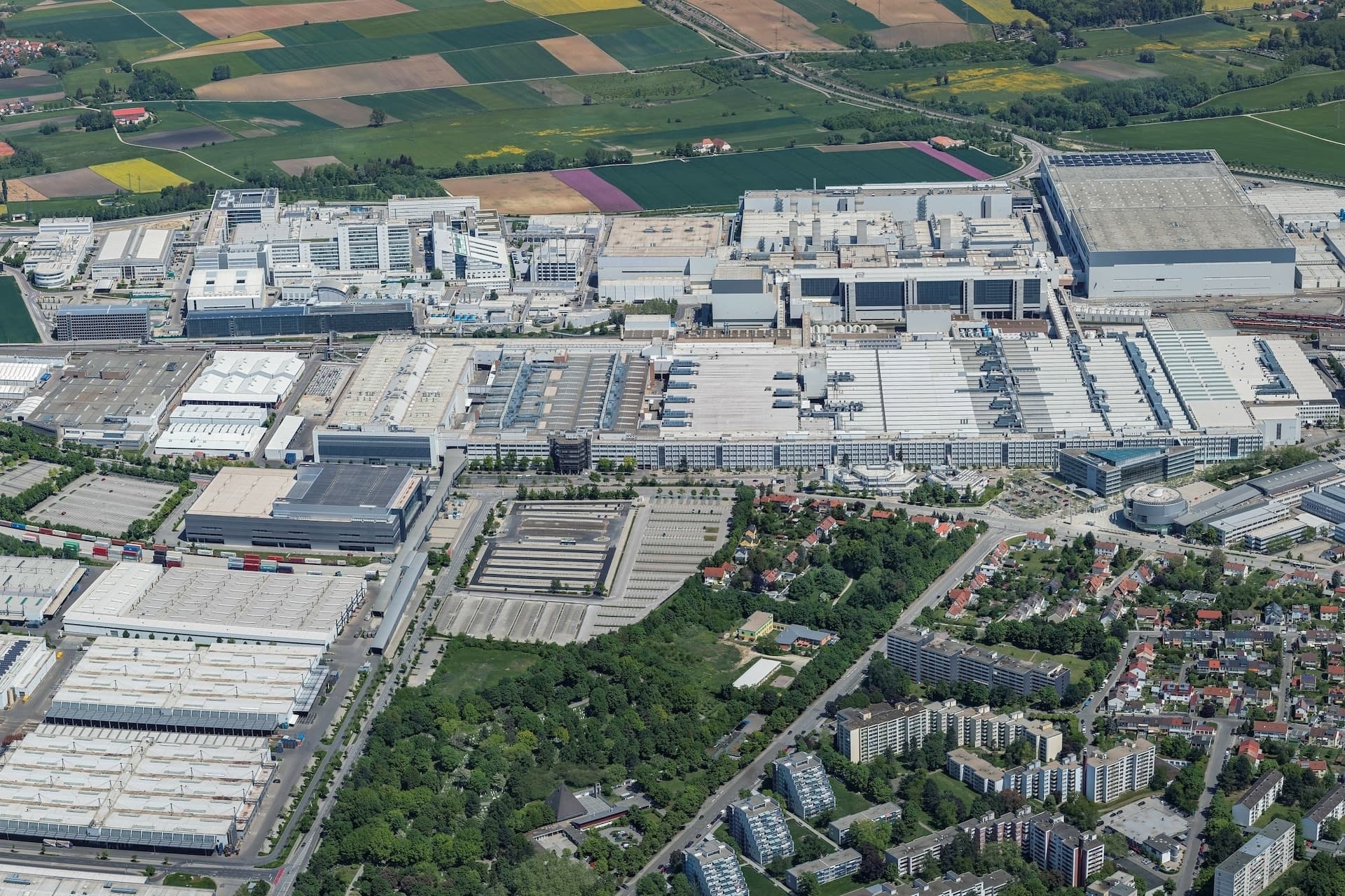 Cover Image for Audi Ingolstadt fertigt jetzt bilanziell CO2-neutral